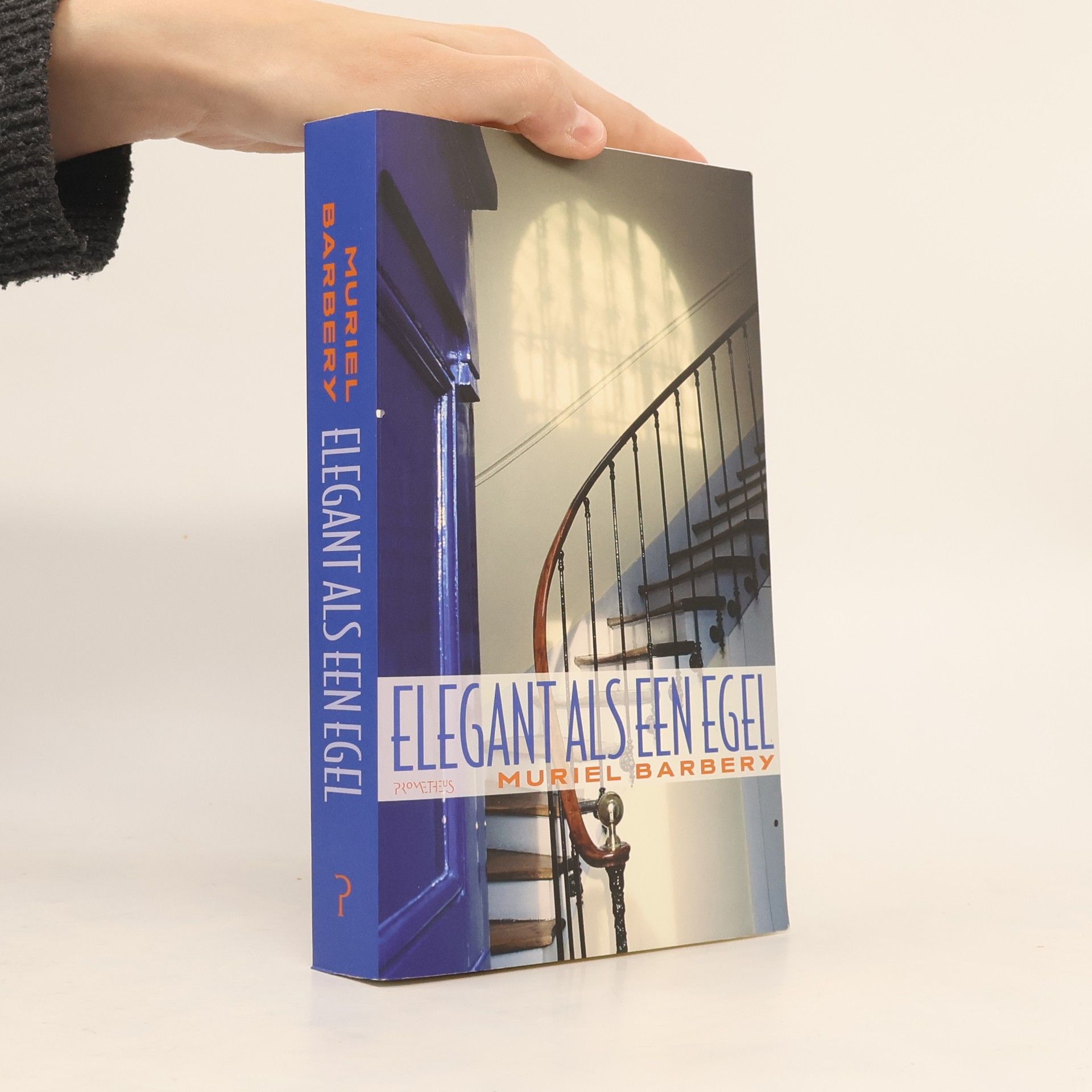 Muriel Barbery Elegant als een egel