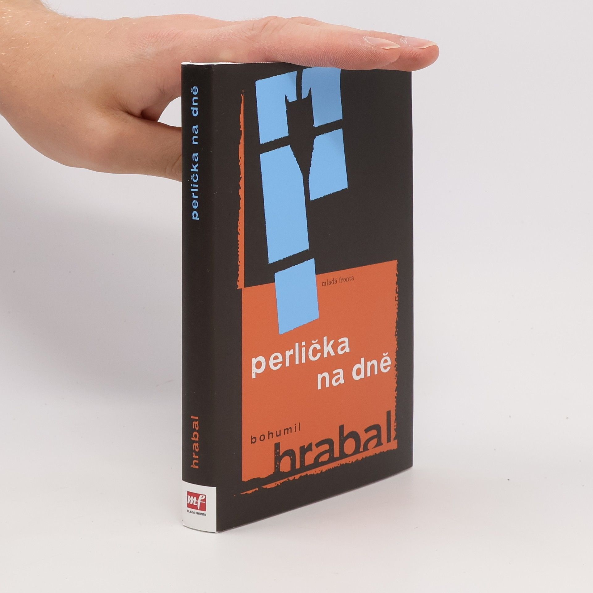 Bohumil Hrabal Perlička na dně