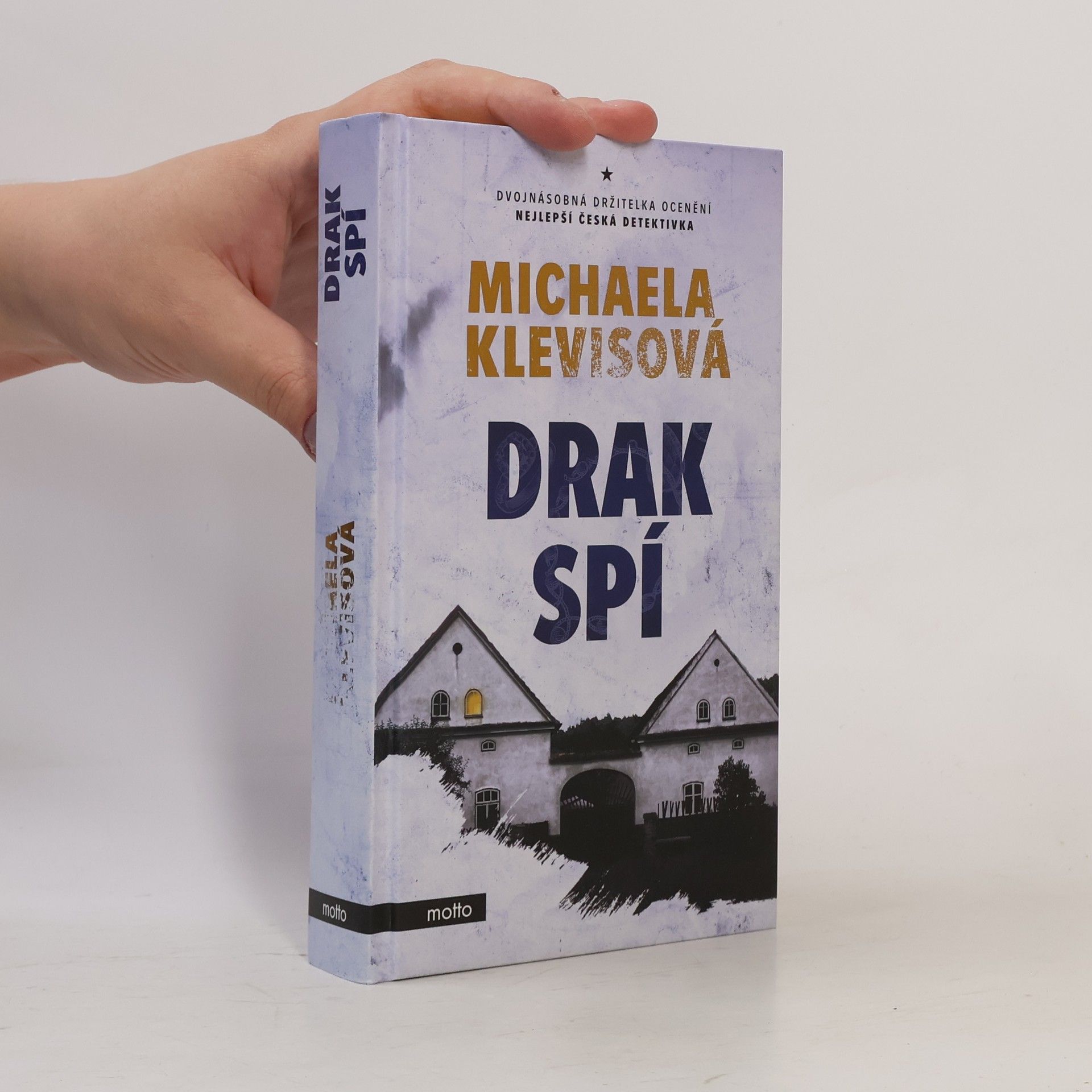 Michaela Klevisová Drak spí