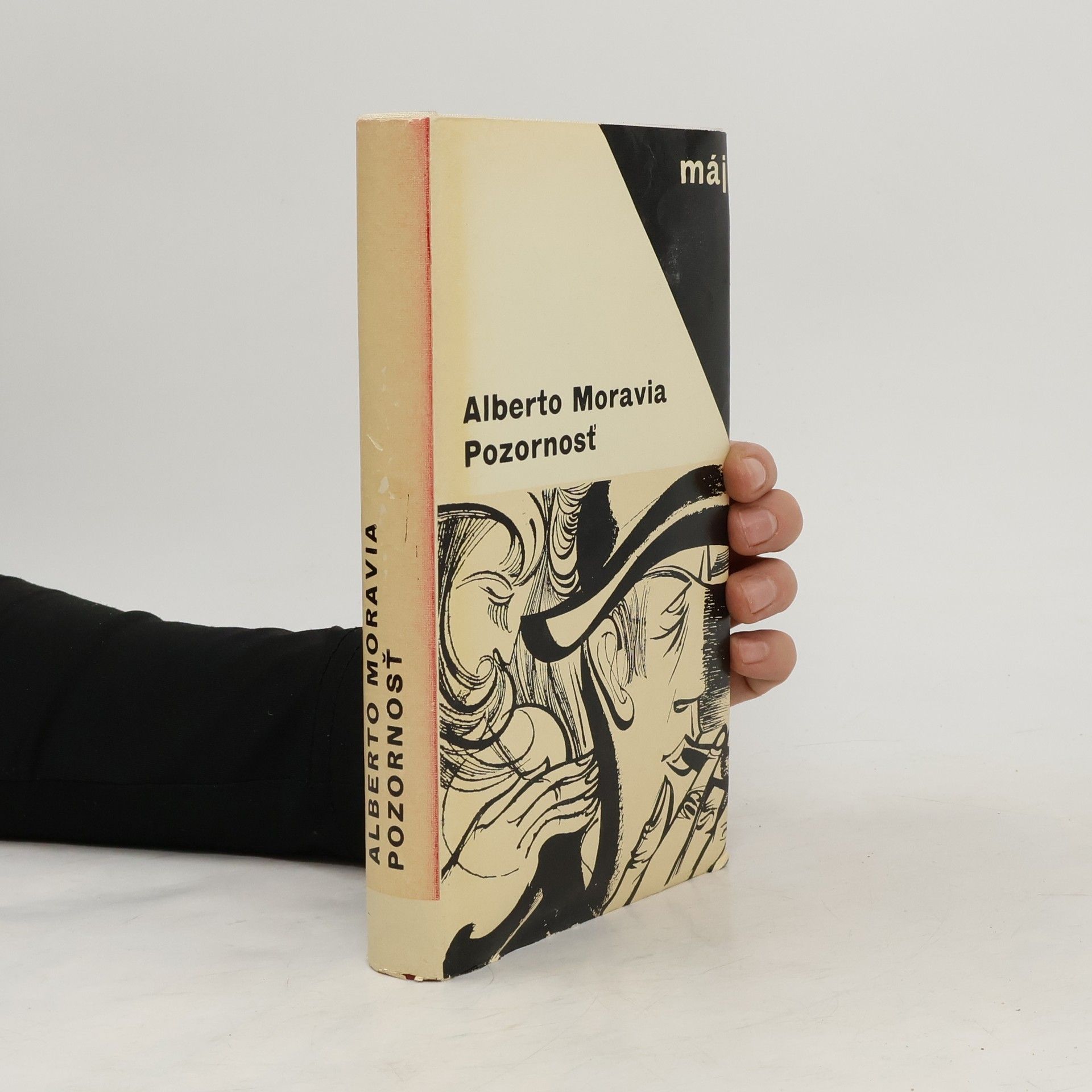 Alberto Moravia Pozornosť