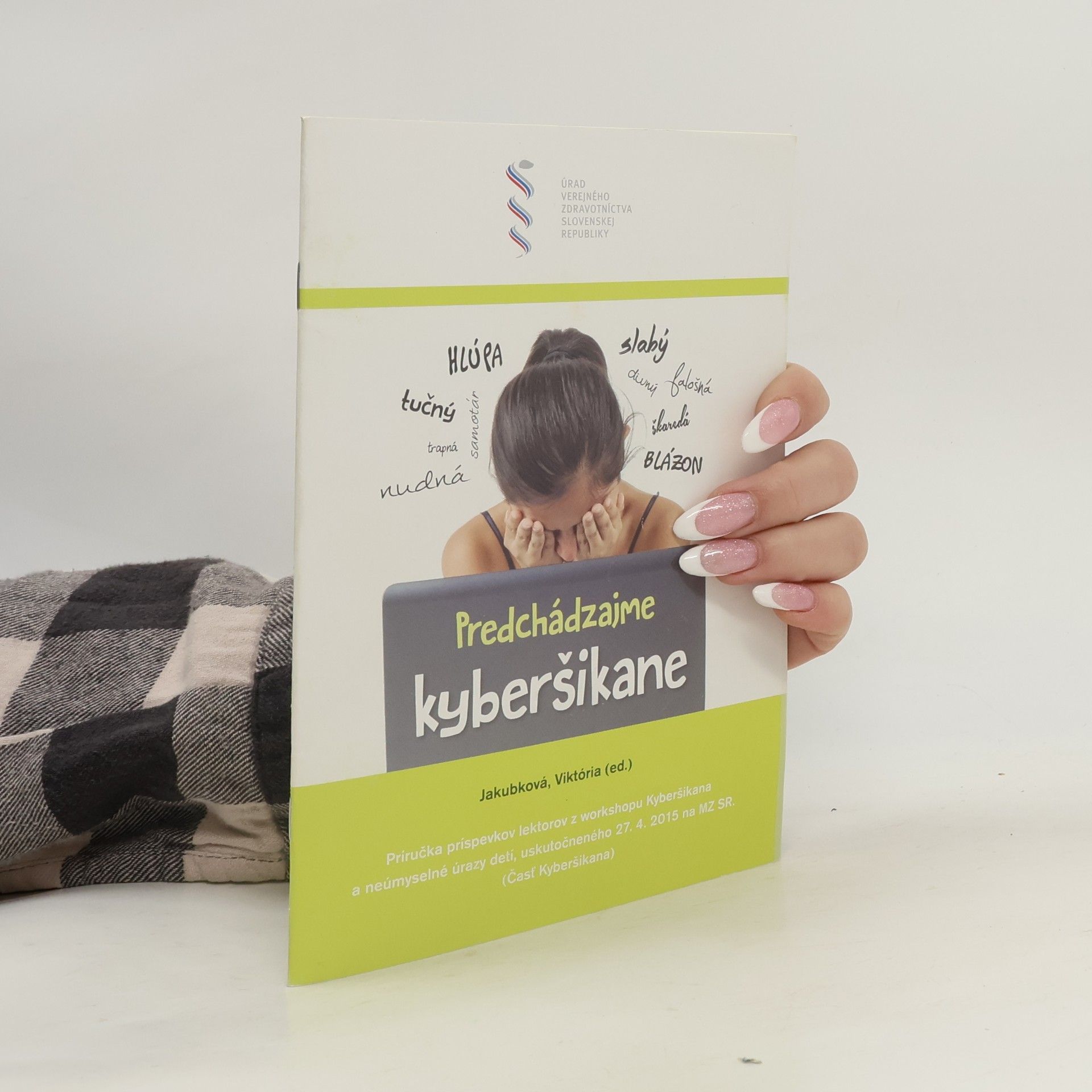 Predchádzajme kyberšikane
