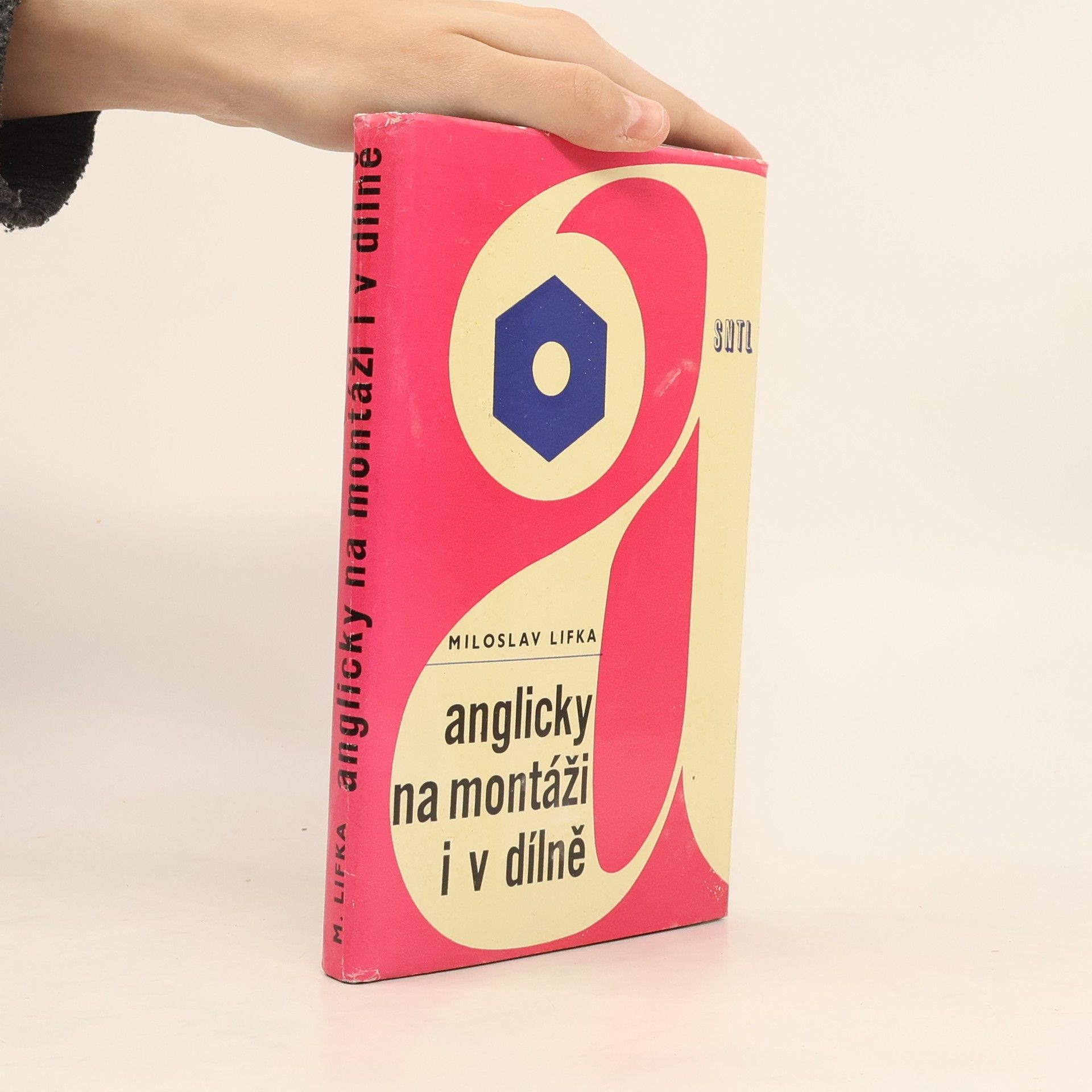 Miloslav Lifka Anglicky na montáži i v dílně