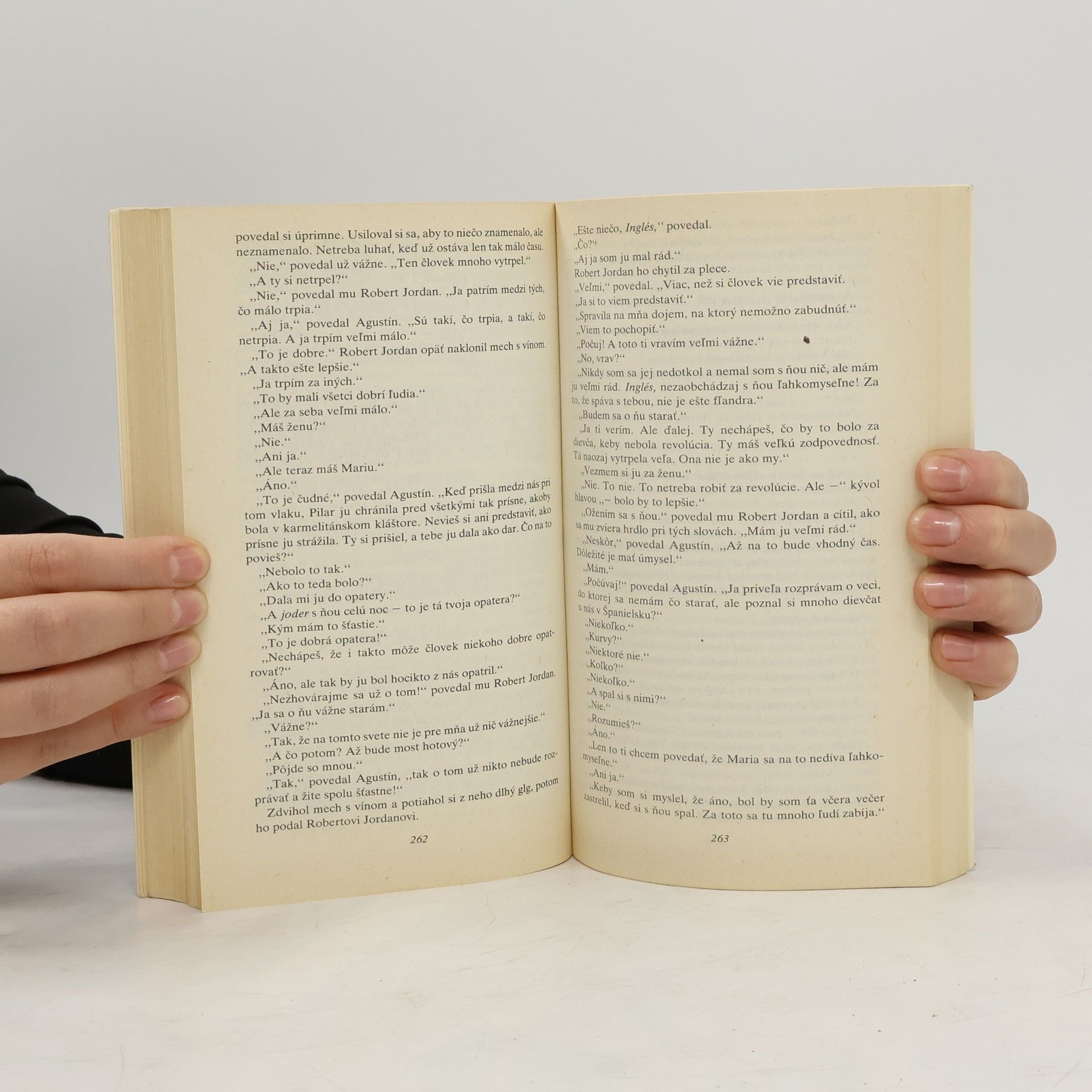 Ernest Hemingway Komu zvonia do hrobu