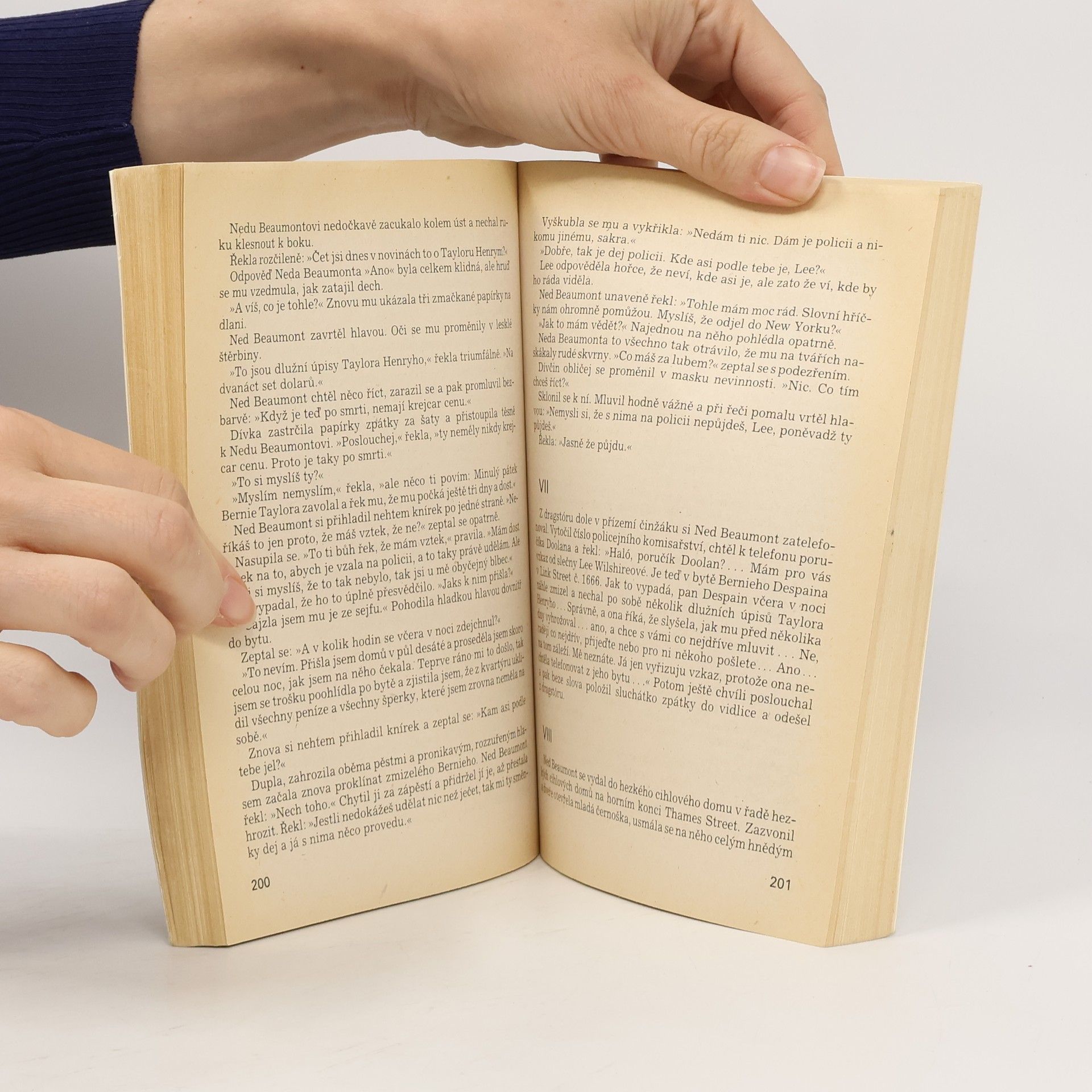 Dashiell Hammett Prokletí rodu Dainů. Skleněný klíč