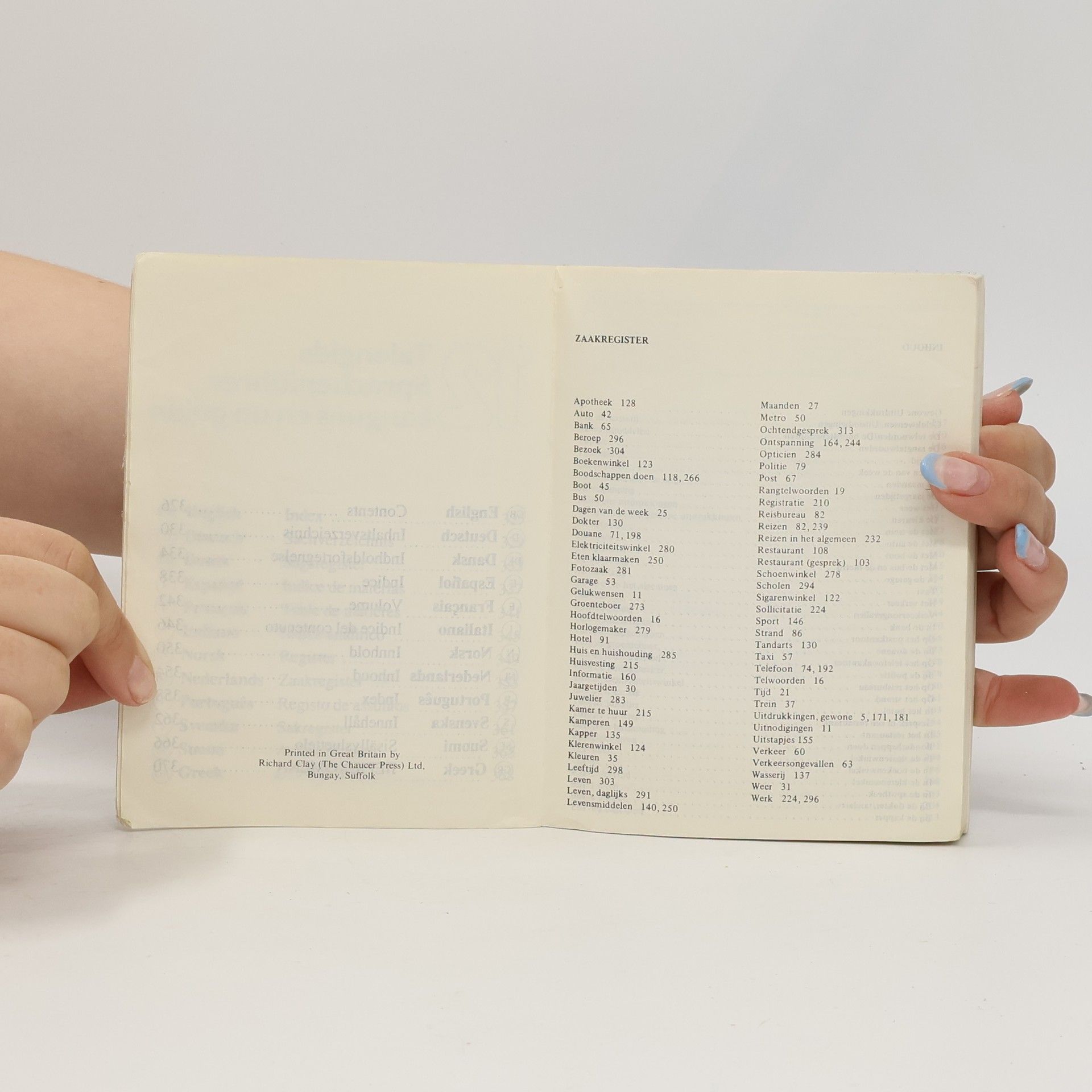 Autores varios 12 Talengids. 12 Sprachenführer. 12 Langues en un Guide