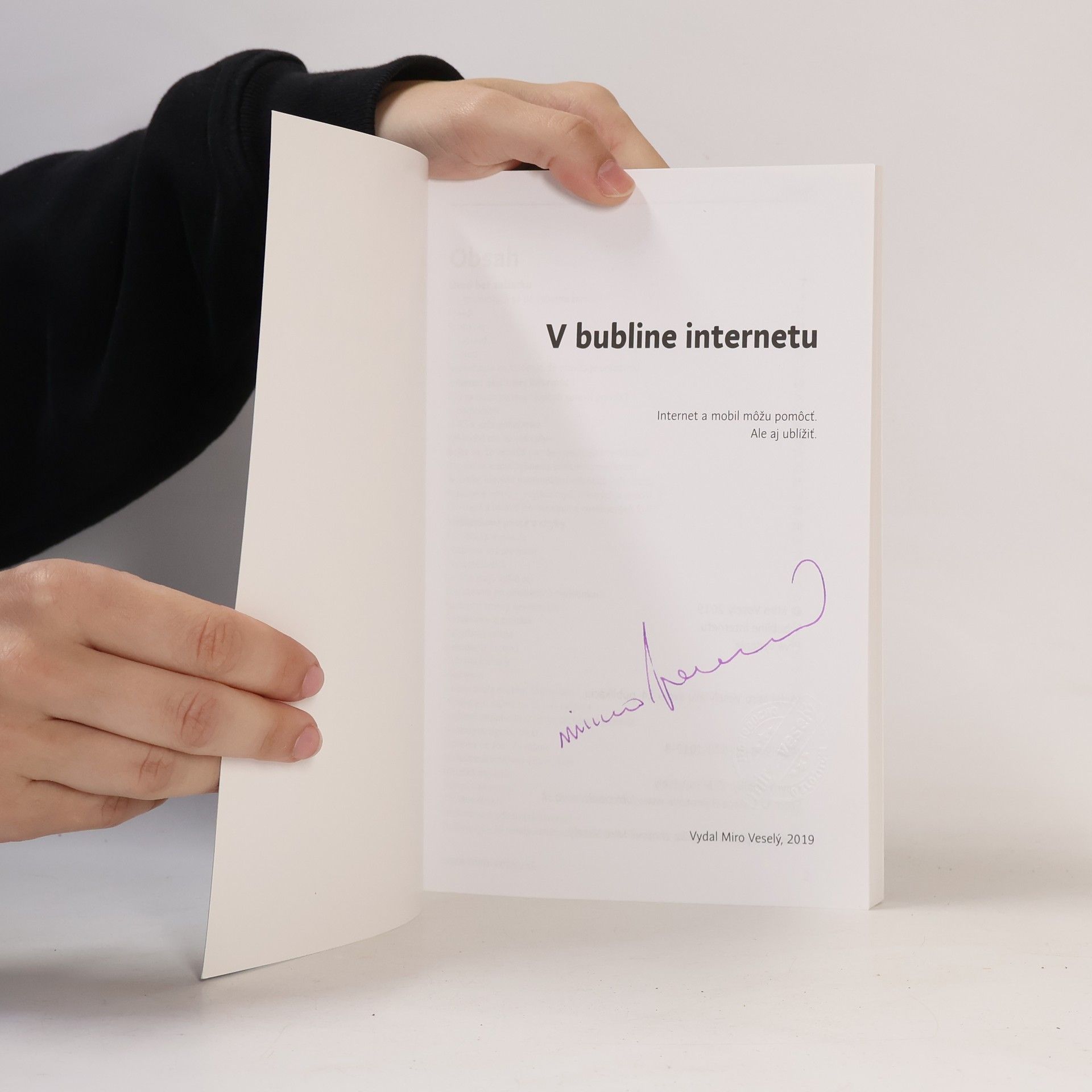 Miro Veselý V bubline internetu - internet a mobil môžu pomôcť. Ale aj ublížiť