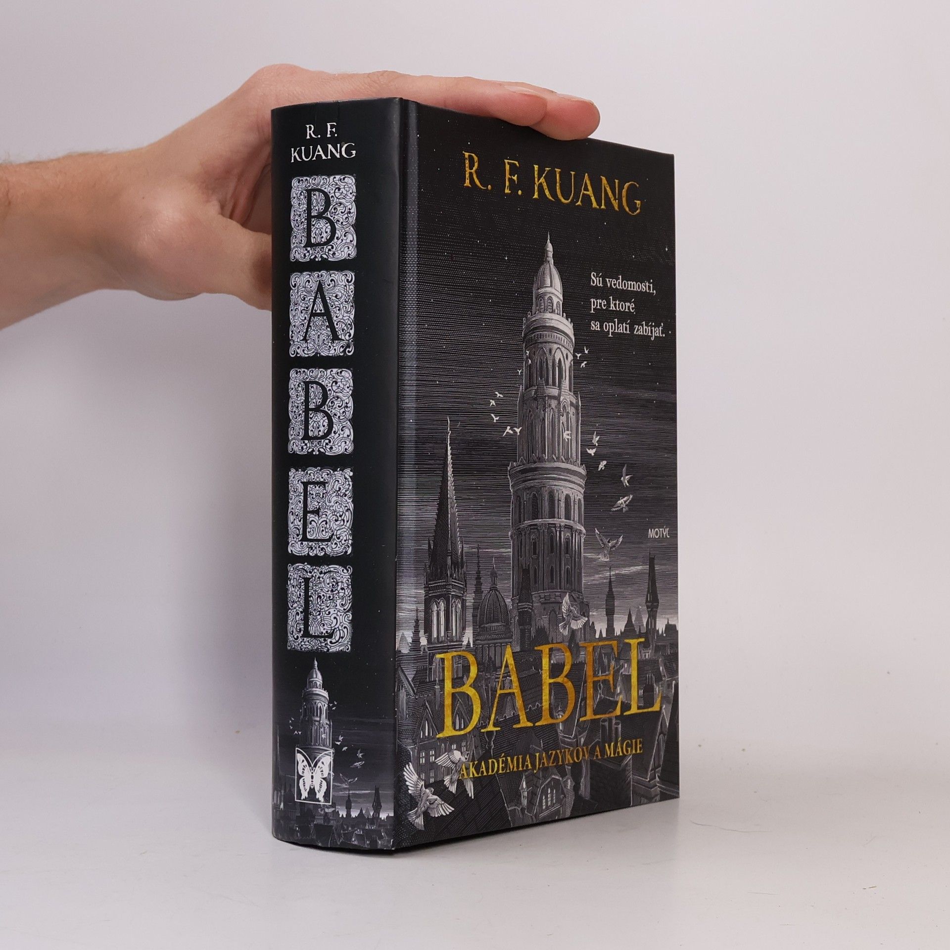 Rebecca Kuang Babel. Akadémia jazykov a mágie