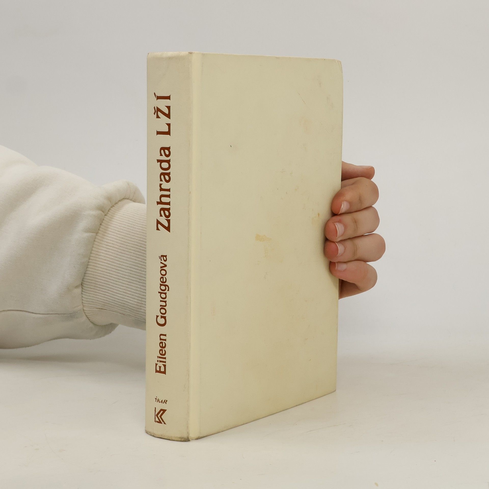Eileen Goudge Zahrada lží