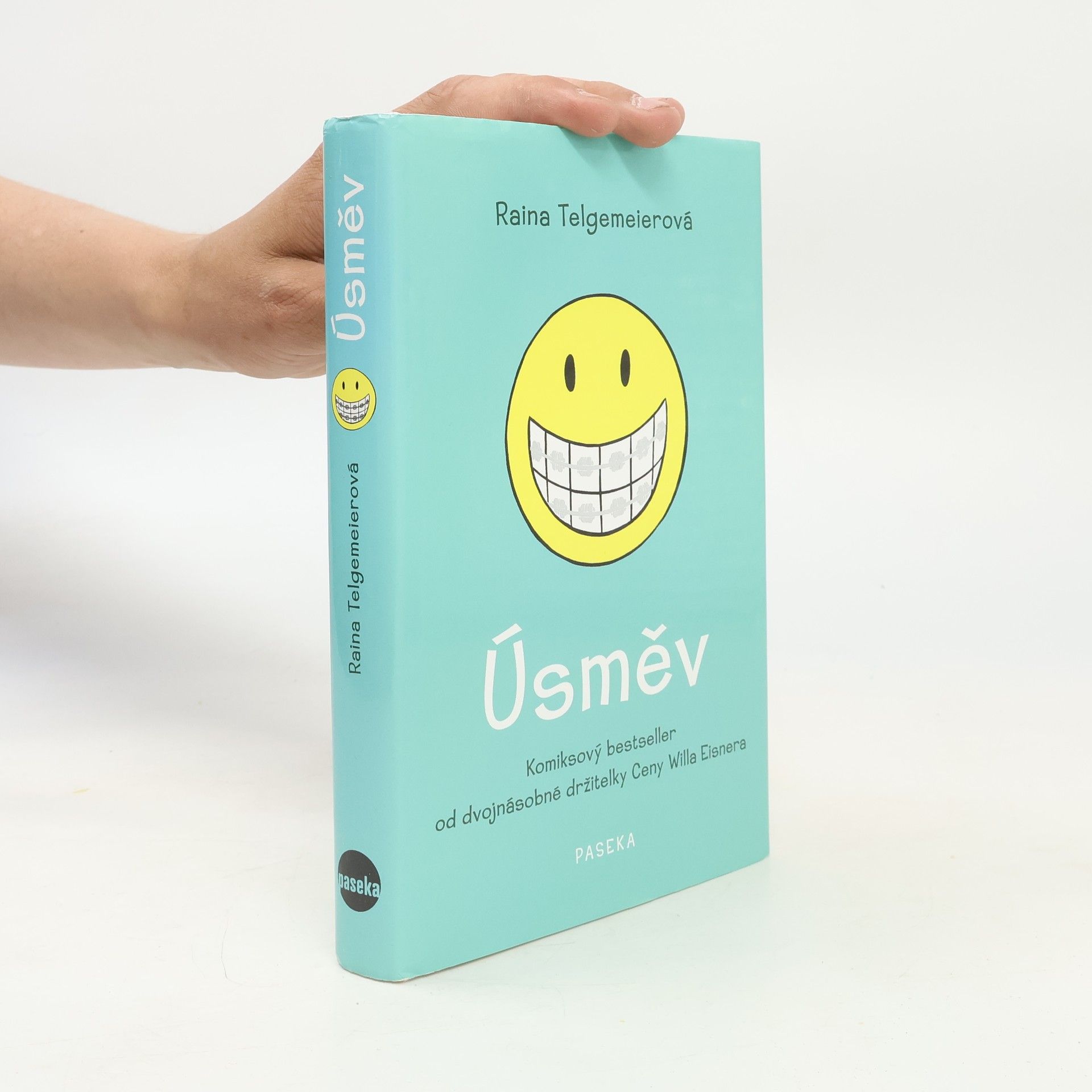 Raina Telgemeier Úsměv
