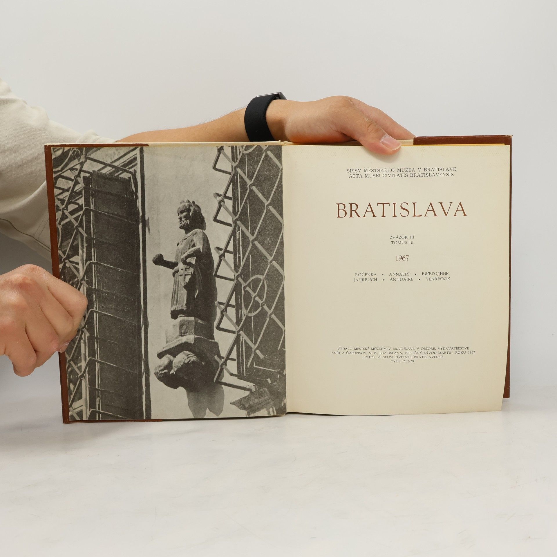 Kolektiv autorů Bratislava III