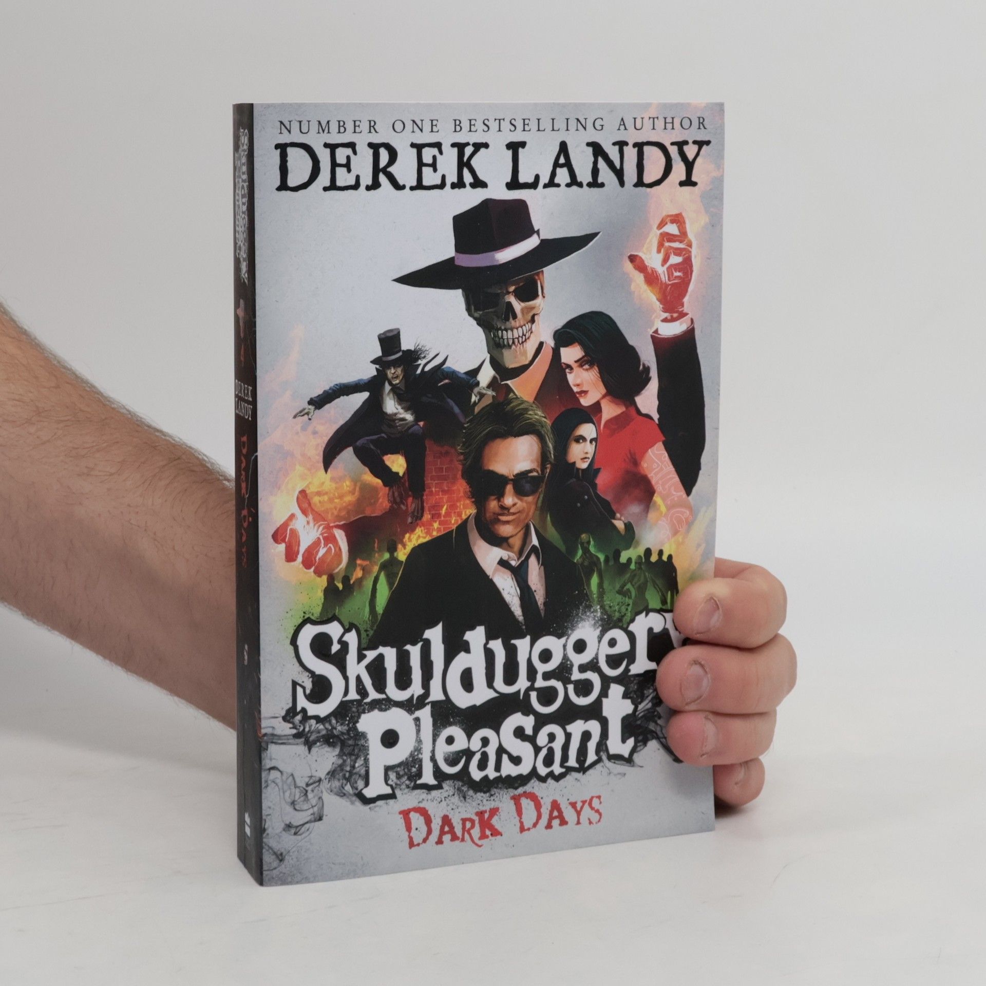 Derek Landy Skulduggery Pleasant 4. Dark Days