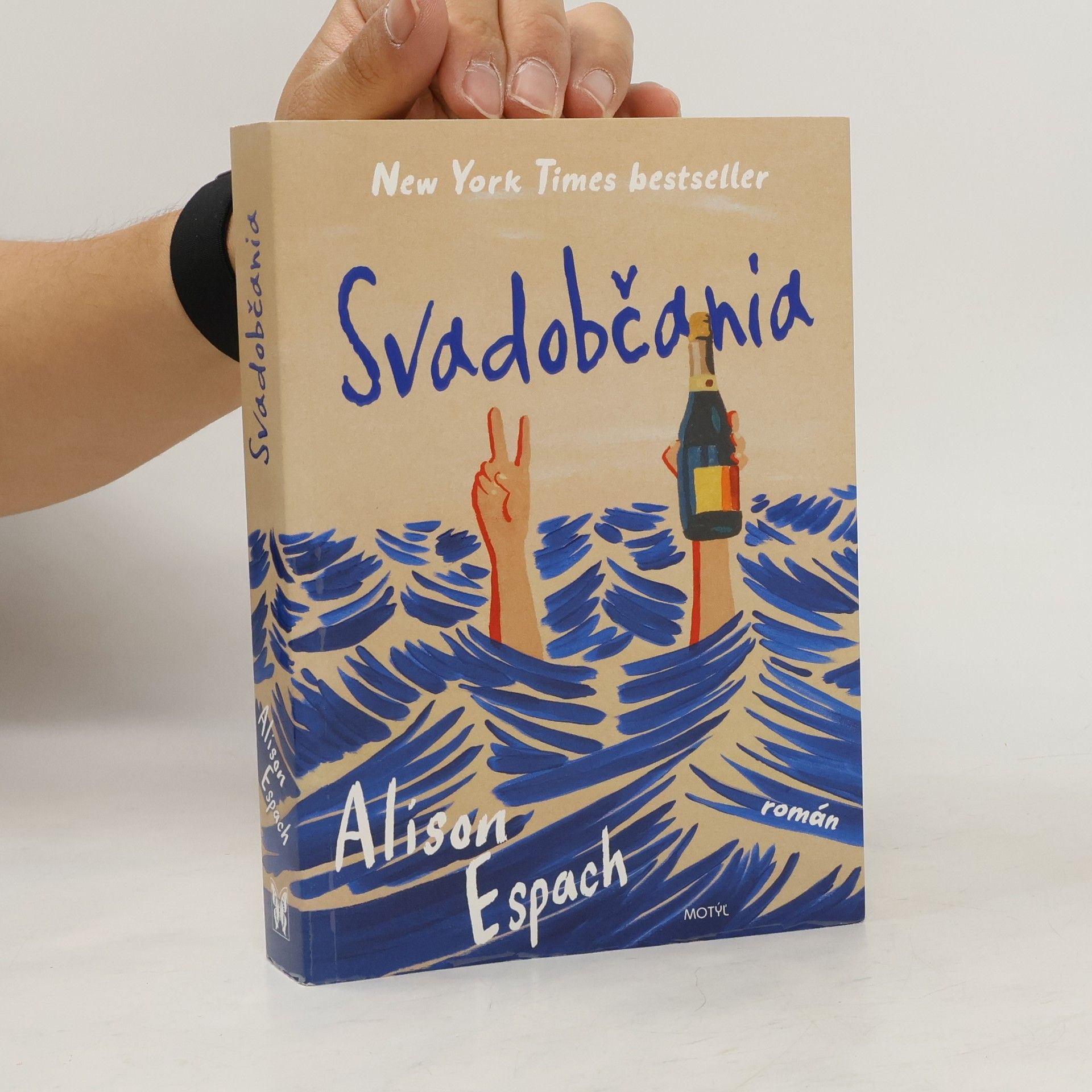 Alison Espach Svadobčania