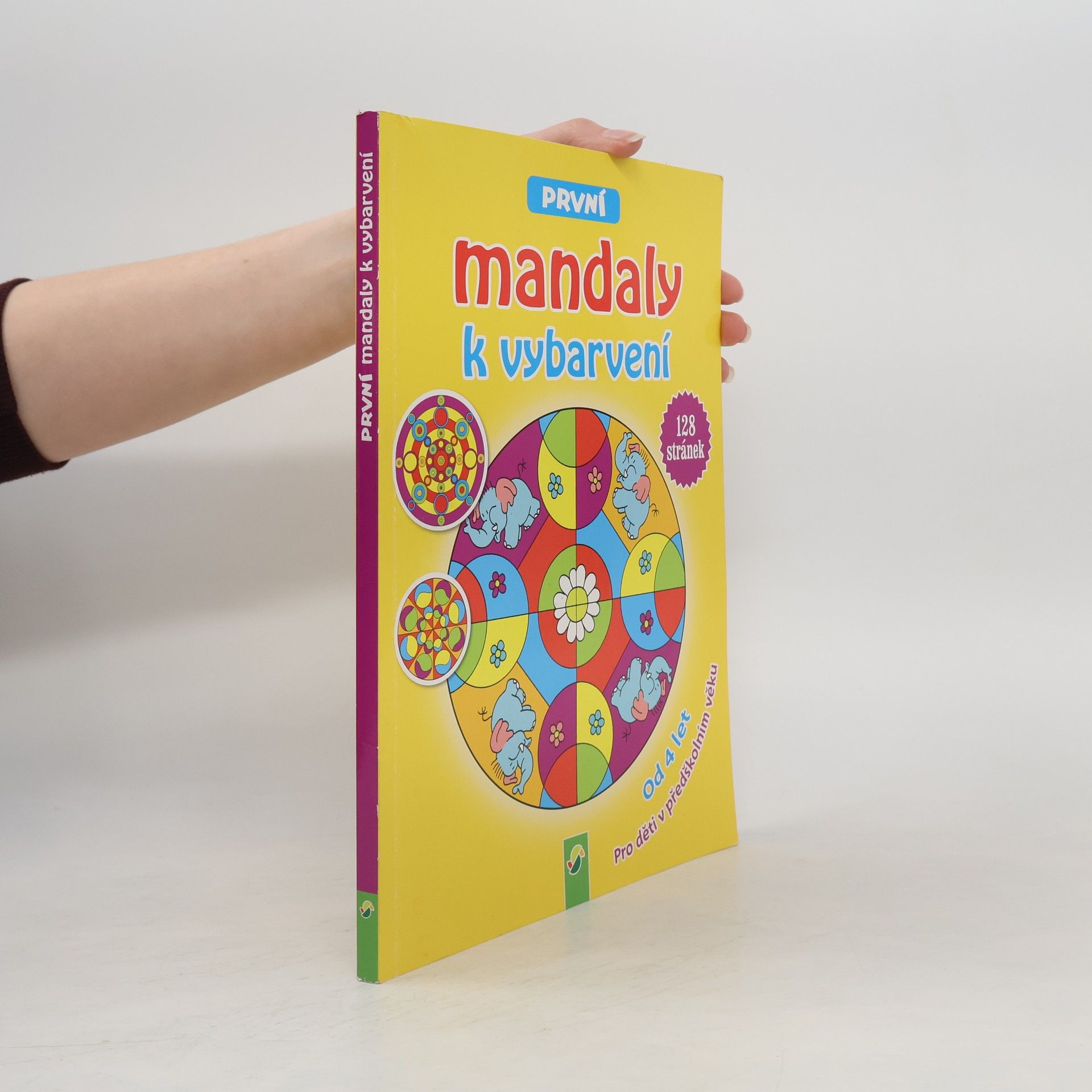 První mandaly k vybarvení