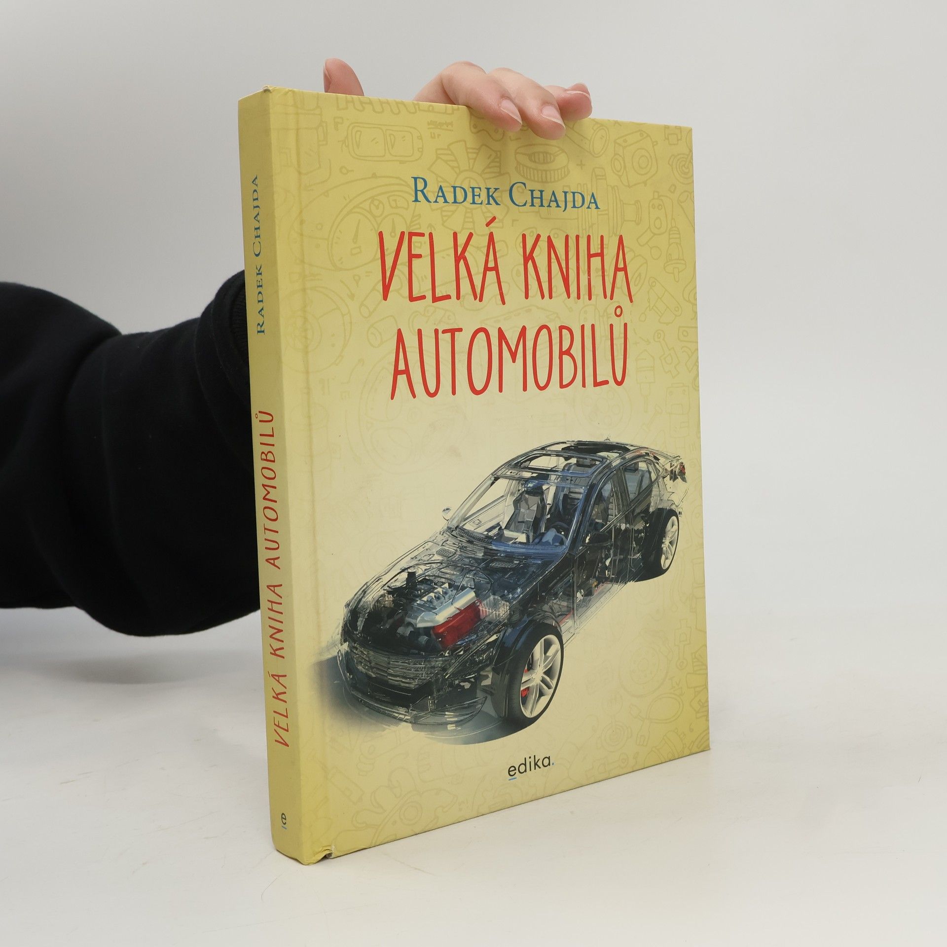 Radek Chajda Velká kniha automobilů