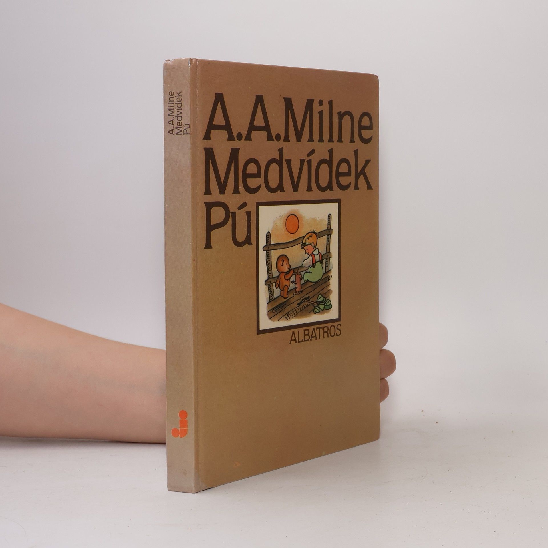 Alan Alexander Milne Medvídek Pú