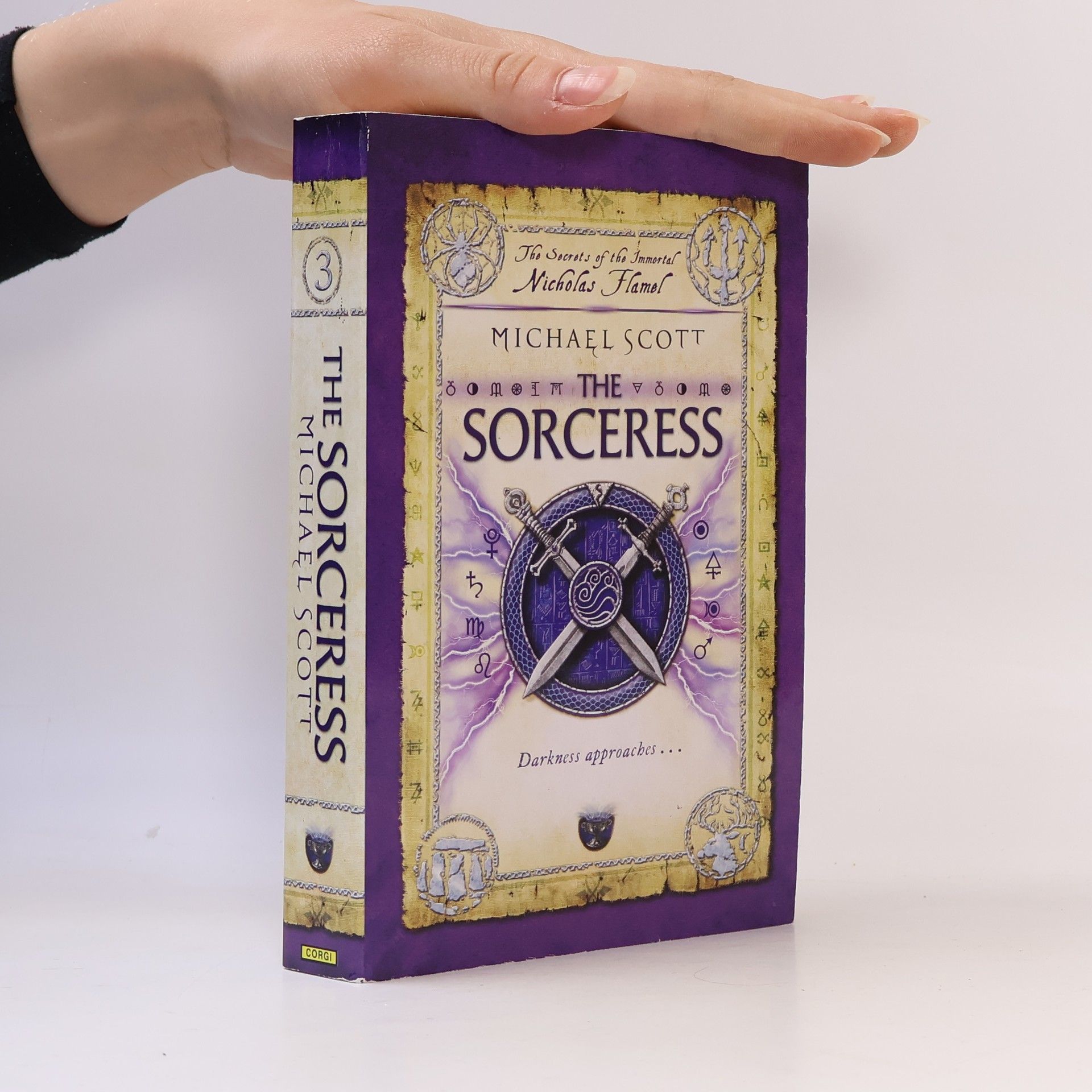 Michael Scott The Secrets of the Immortal Nicholas Flamel - 3: The Sorceress