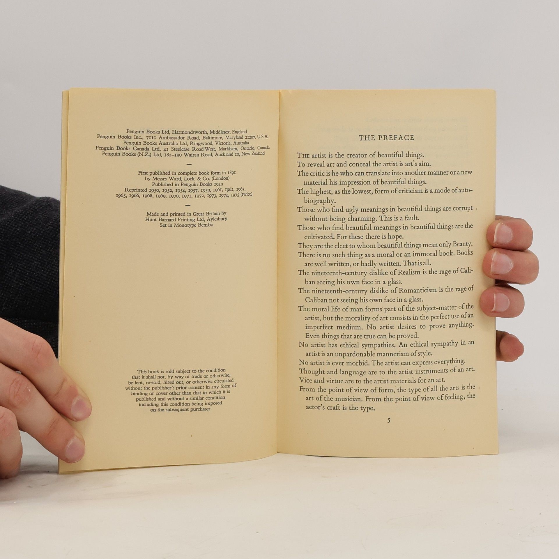 Oscar Wilde The Picture of Dorian Gray