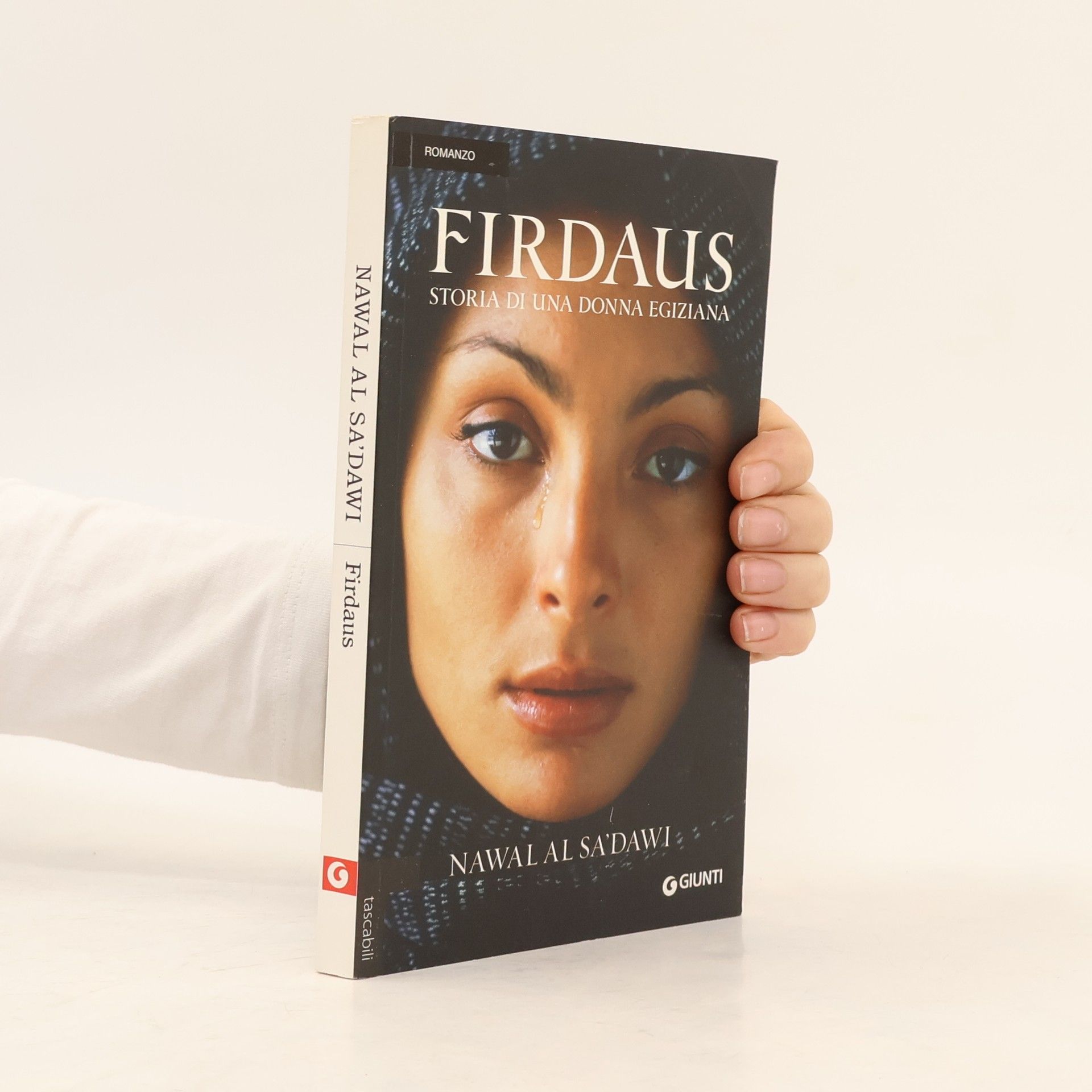 Naoual el Saadaoui Tascabili: Firdaus