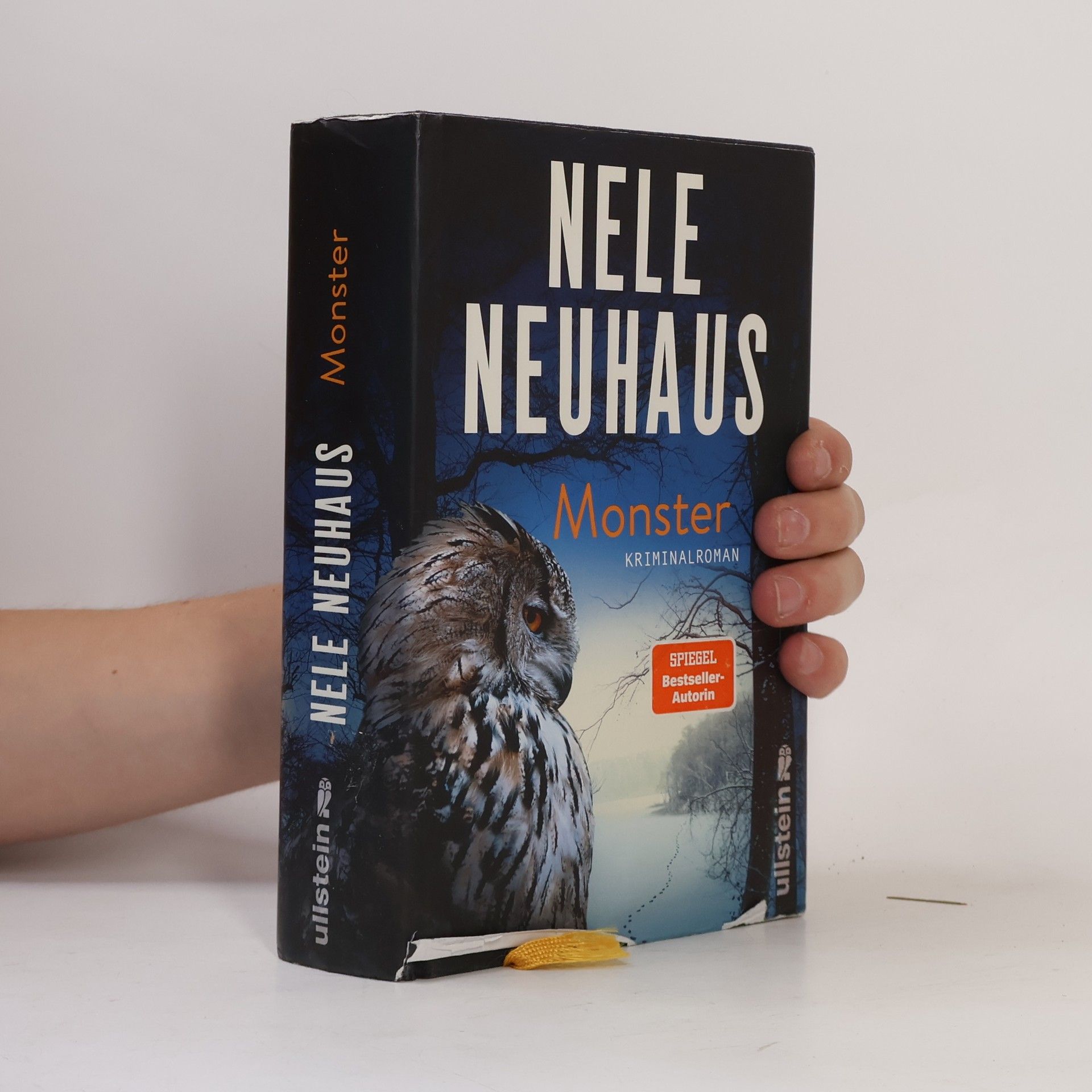 Nele Neuhaus Monster
