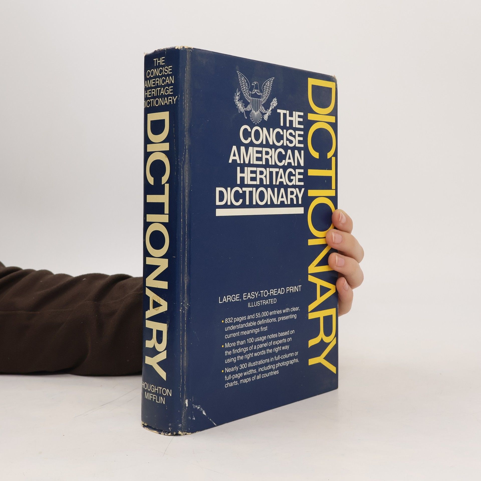 The Concise American Heritage Dictionary - Large, Easy-To-Read Print Illustrated