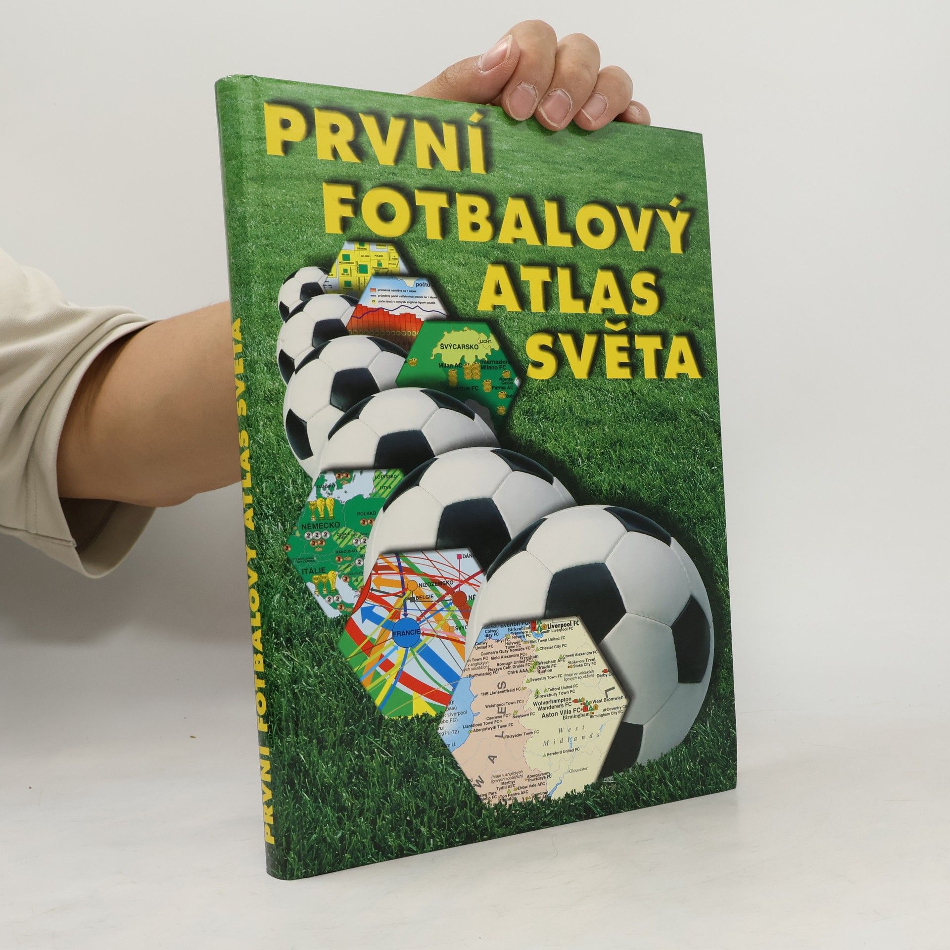 Various authors První fotbalový atlas světa