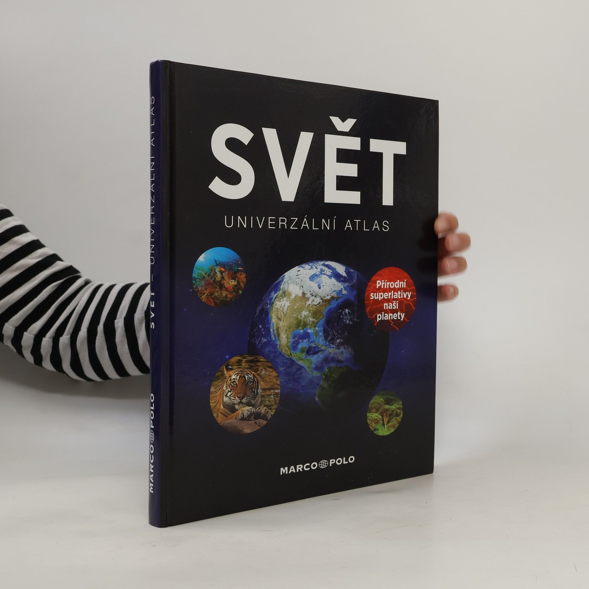 Kolektiv autorů Svět. Univerzální atlas