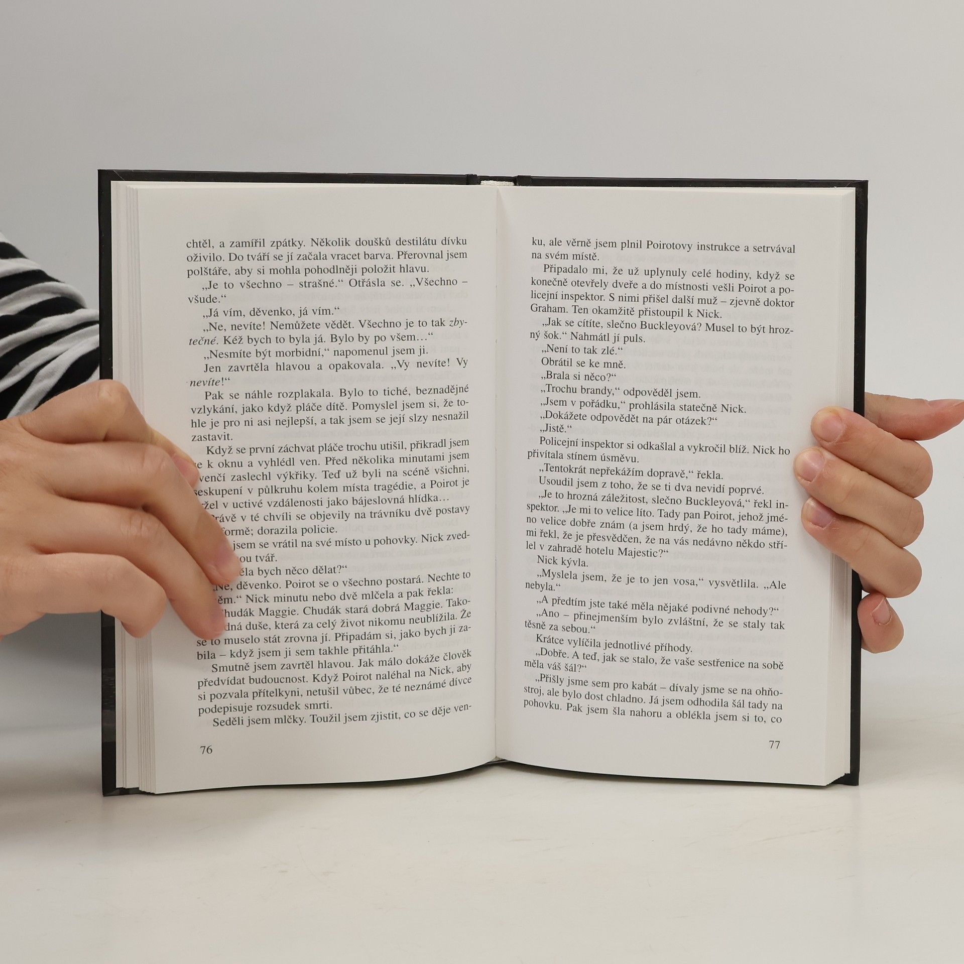 Agatha Christie Dům na úskalí