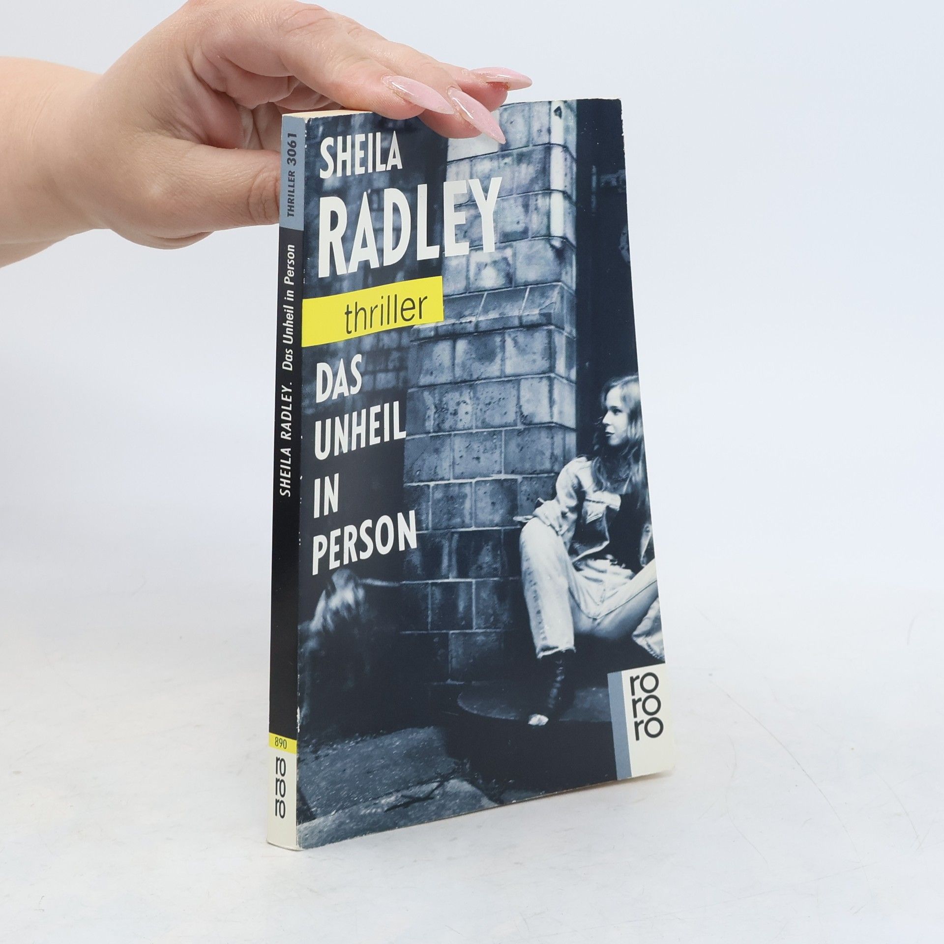 Sheila Radley Das Unheil in Person