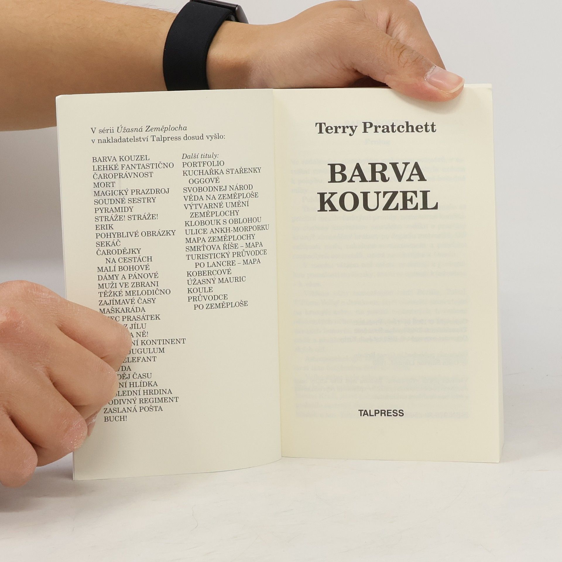 Terry Pratchett Barva kouzel