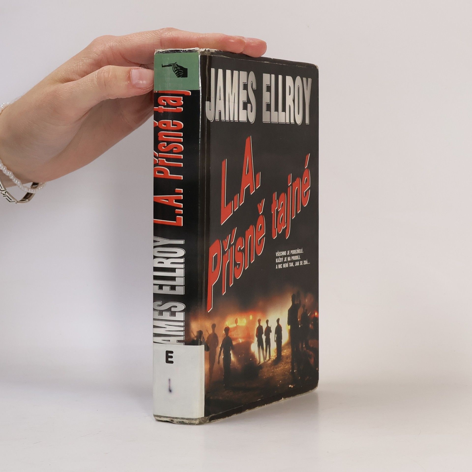 James Ellroy L.A. Přísně tajné