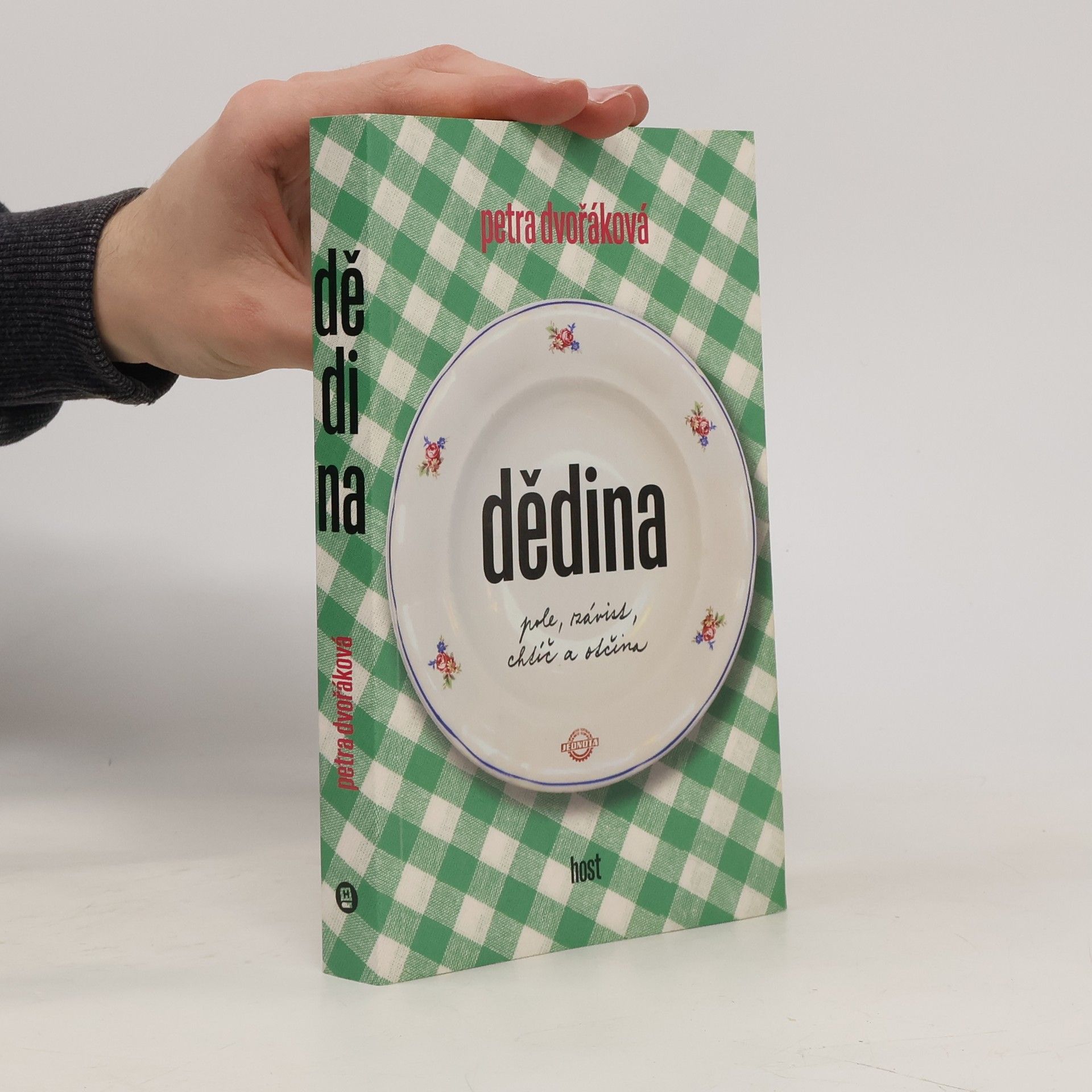 Petra Dvořáková Dědina. Pole, závist, chtíč a otčina