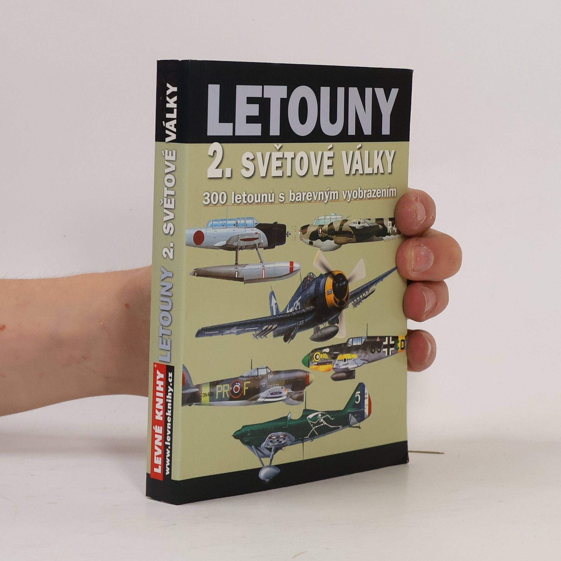 Christopher Chant Letouny 2. světové války
