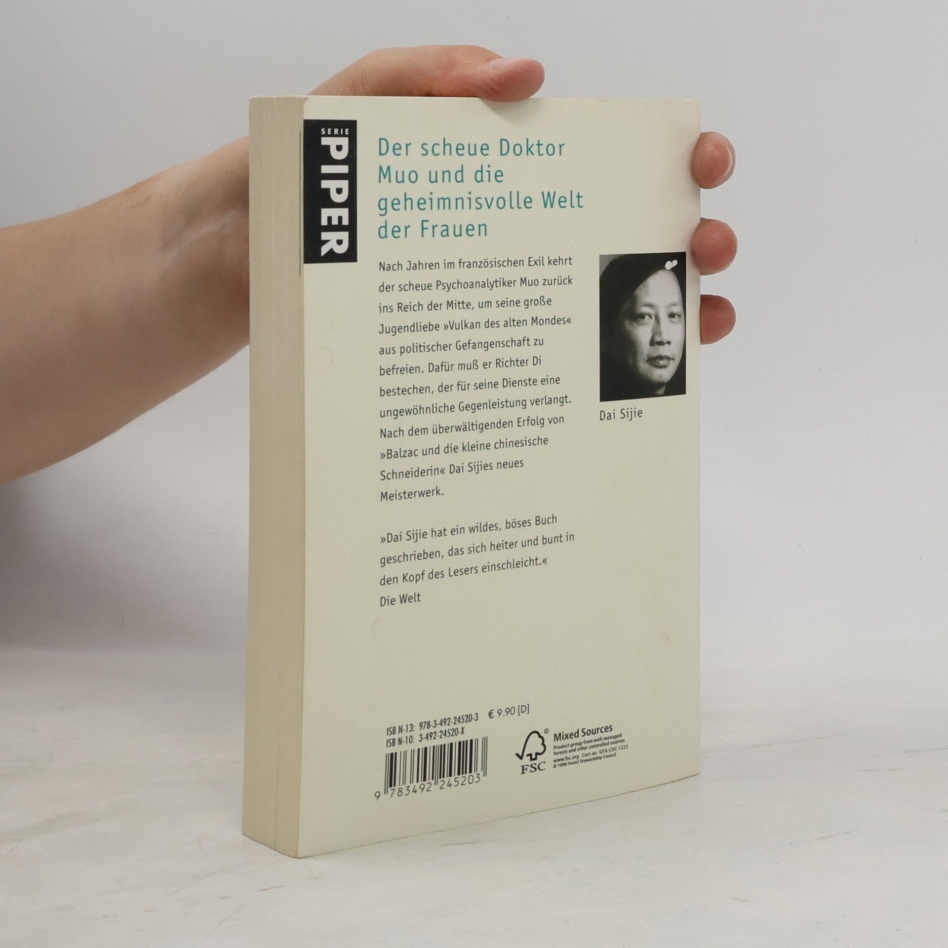 Sijie Dai Muo und der Pirol im Käfig