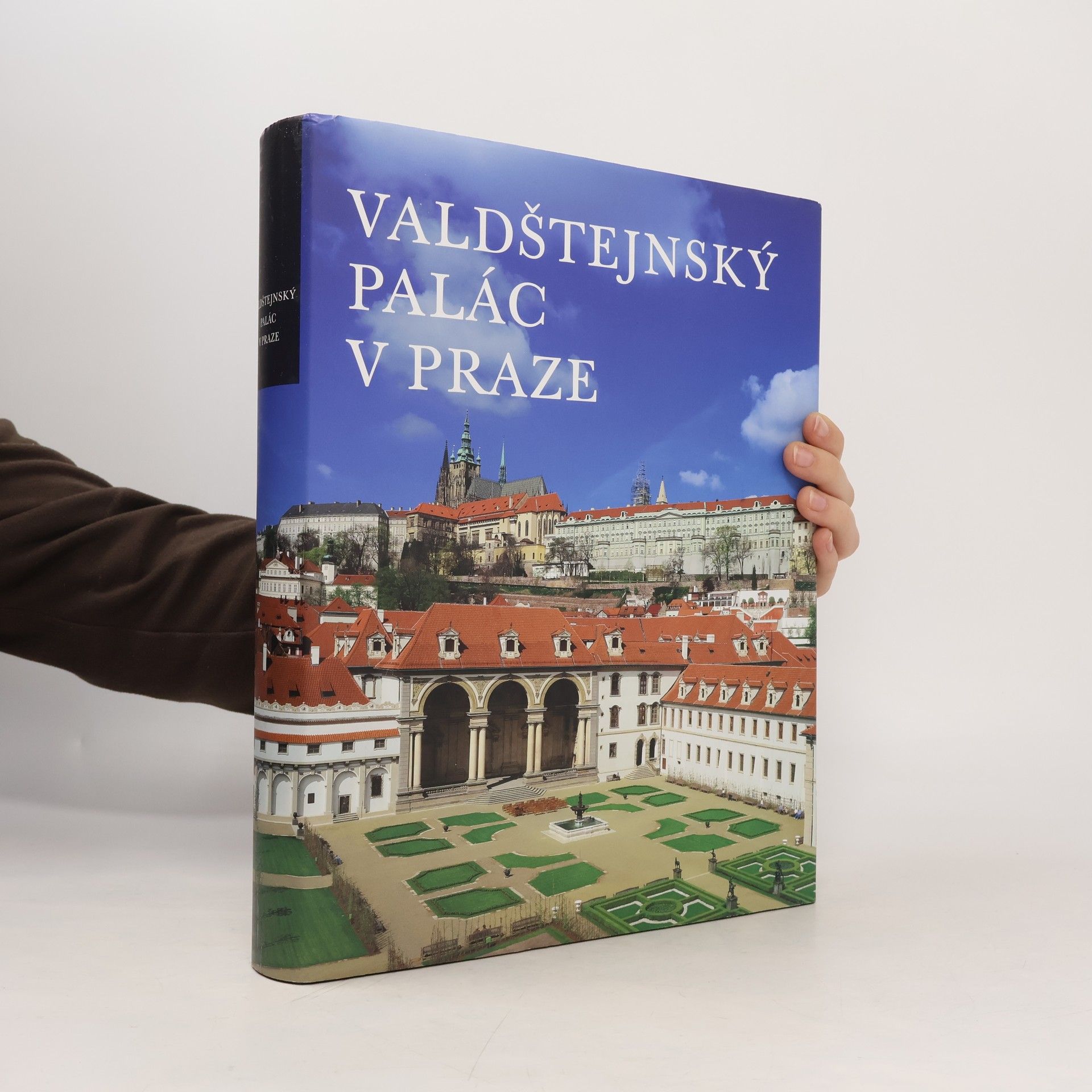 Jaroslav Kučera Valdštejnský palác v Praze