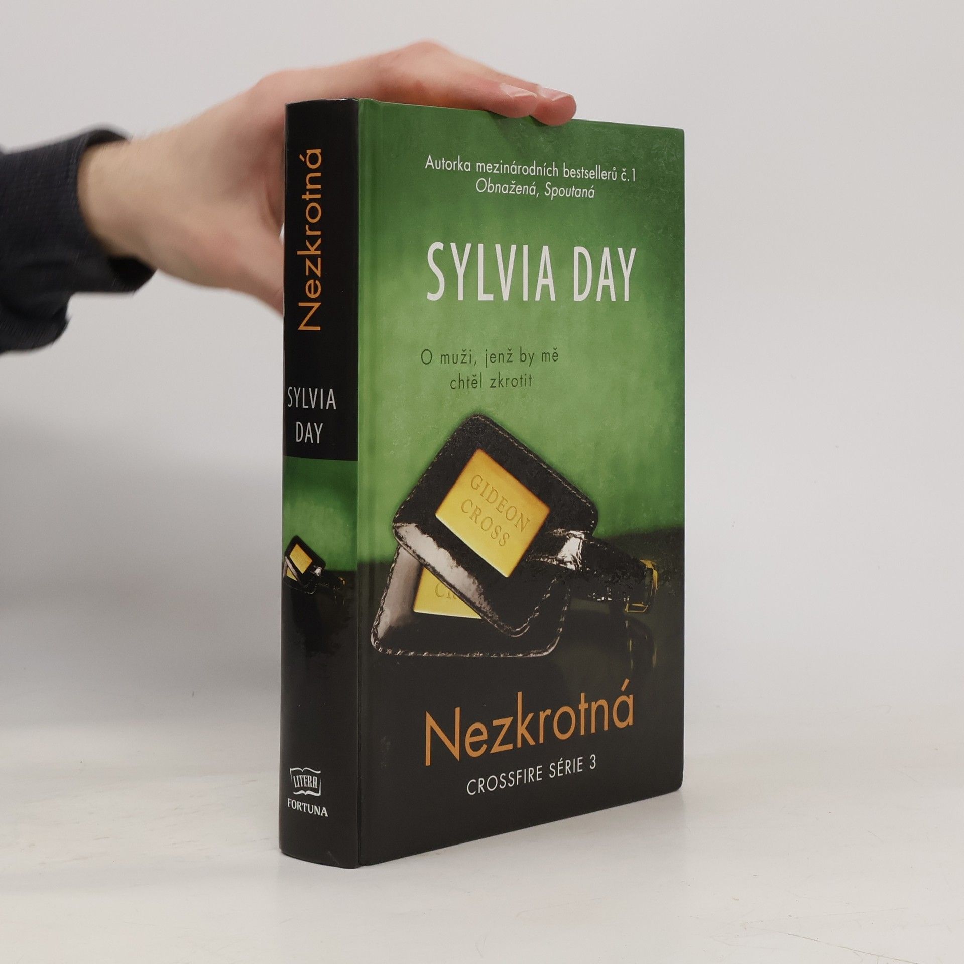 Sylvia Day Nezkrotná