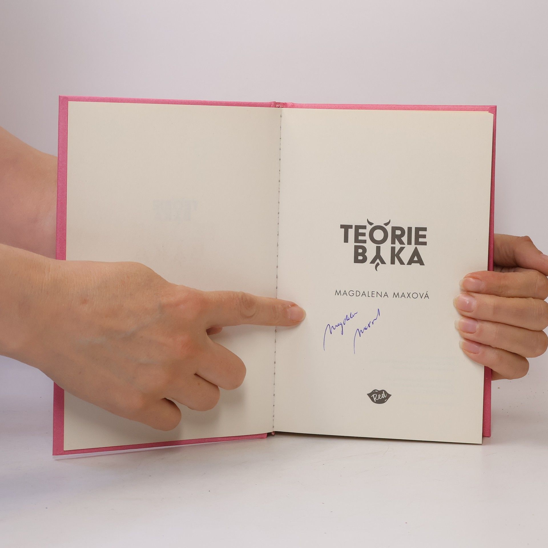 Magdalena Maxová Teorie býka