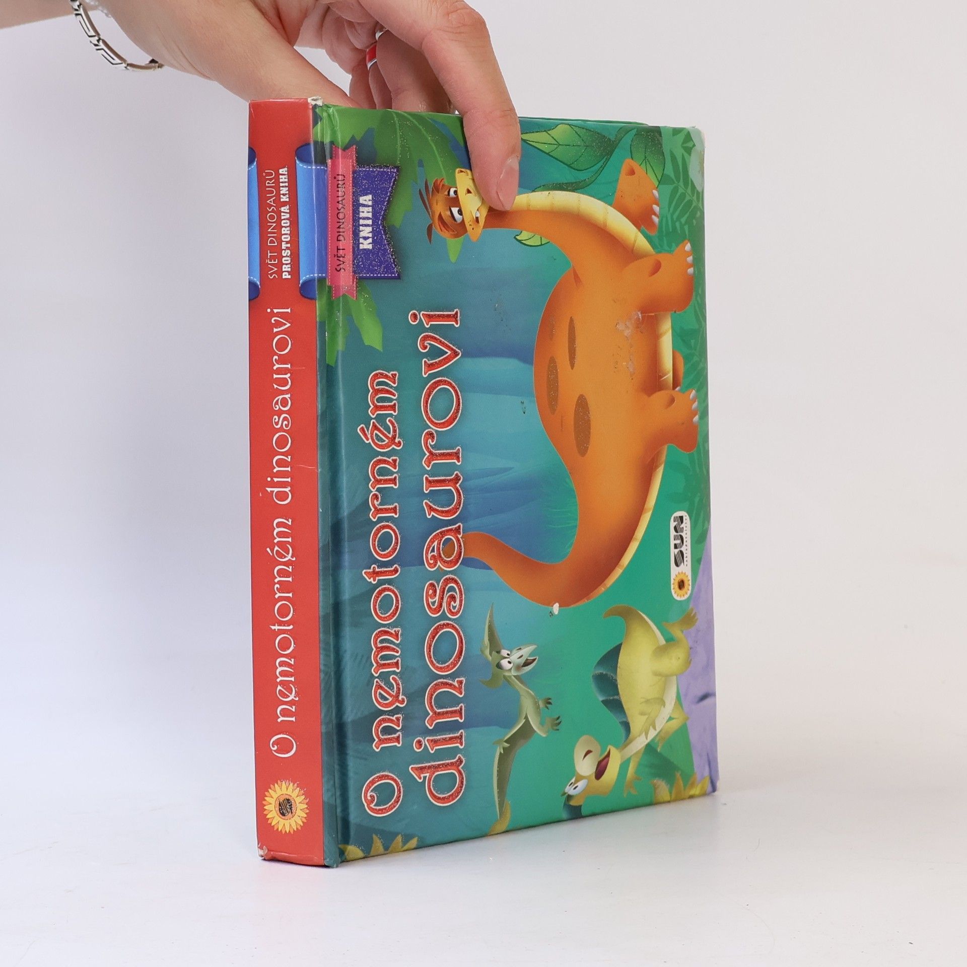 Autorenkollektiv O nemotorném dinosaurovi - Prostorová kniha