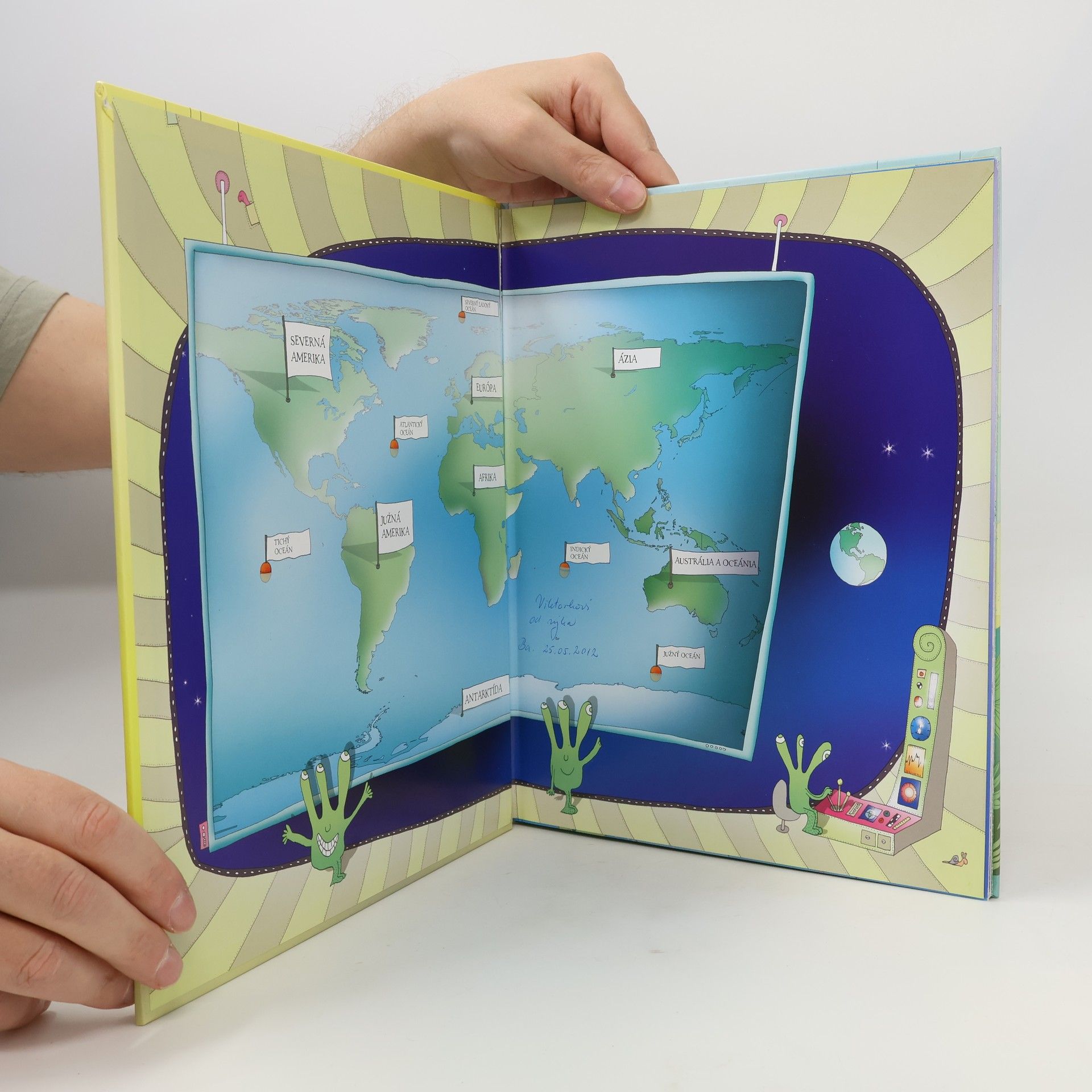 Lisa Swerling Najpestrejší atlas sveta ocami zvedavcov