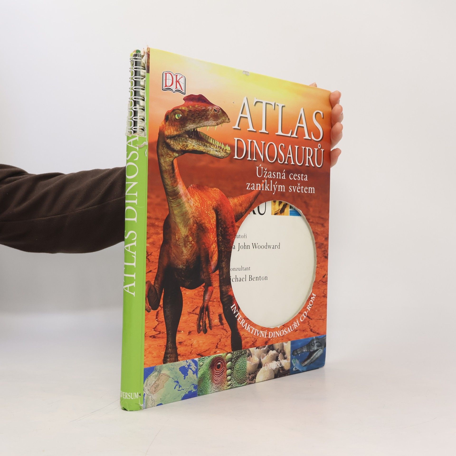 Radek Morávek Atlas dinosaurů. Úžasná cesta zaniklým světem