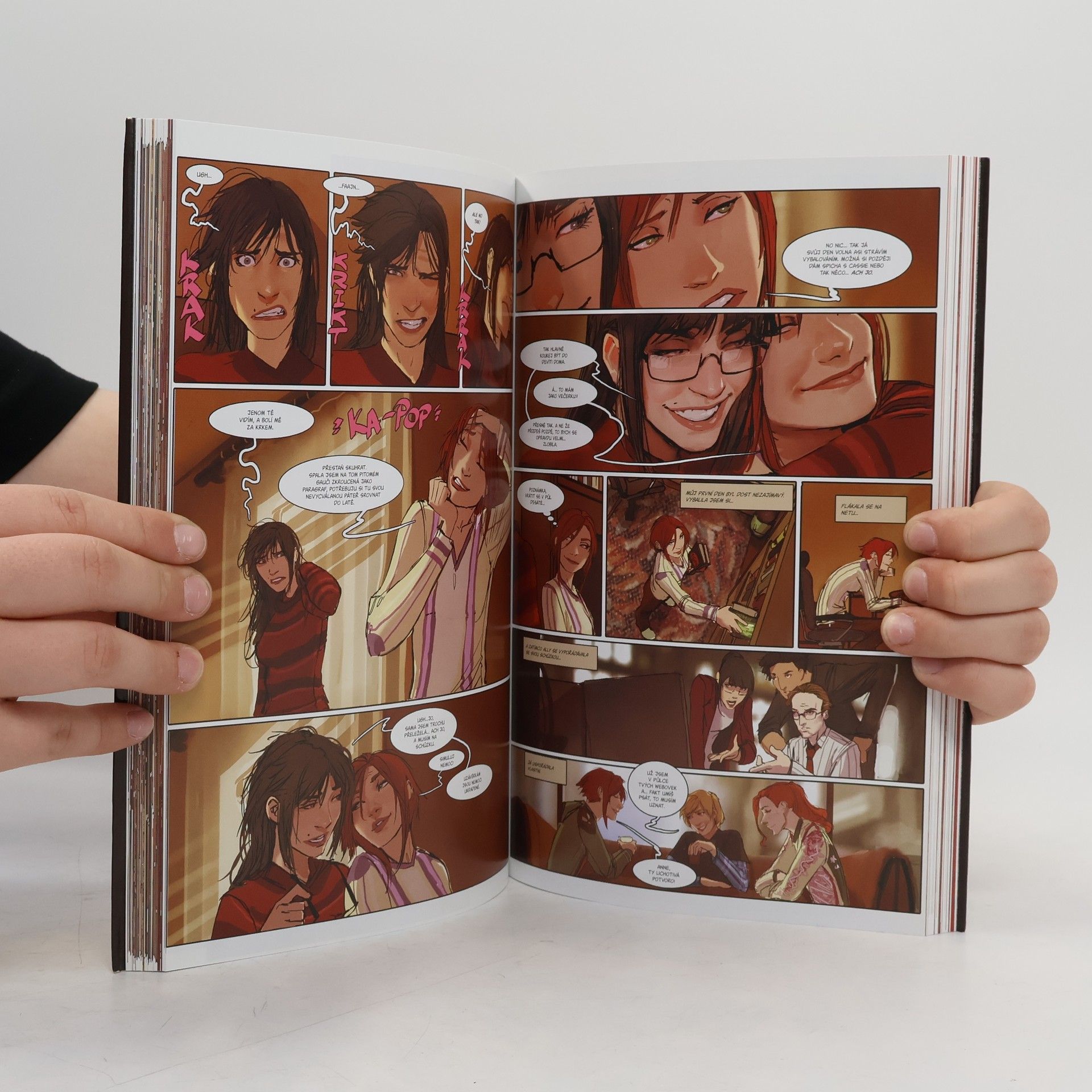 Stjepan Šejić Sunstone: Kniha druhá