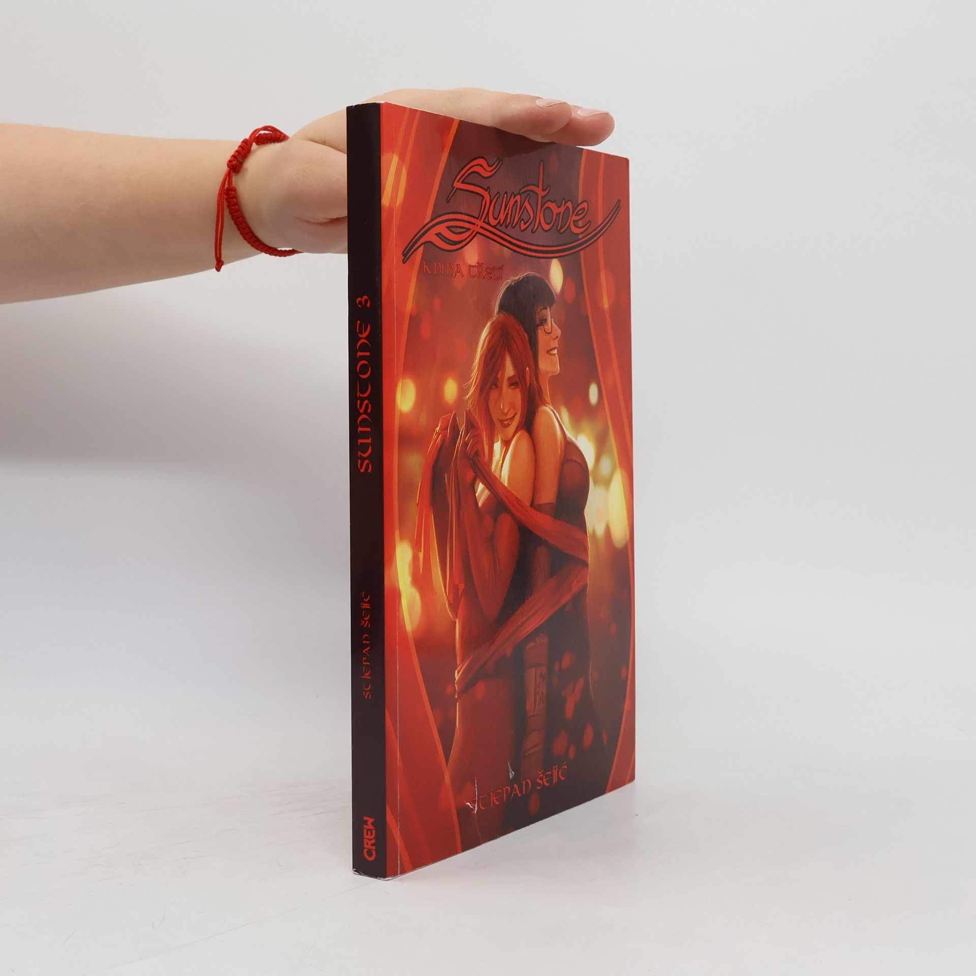 Sunstone. Kniha třetí