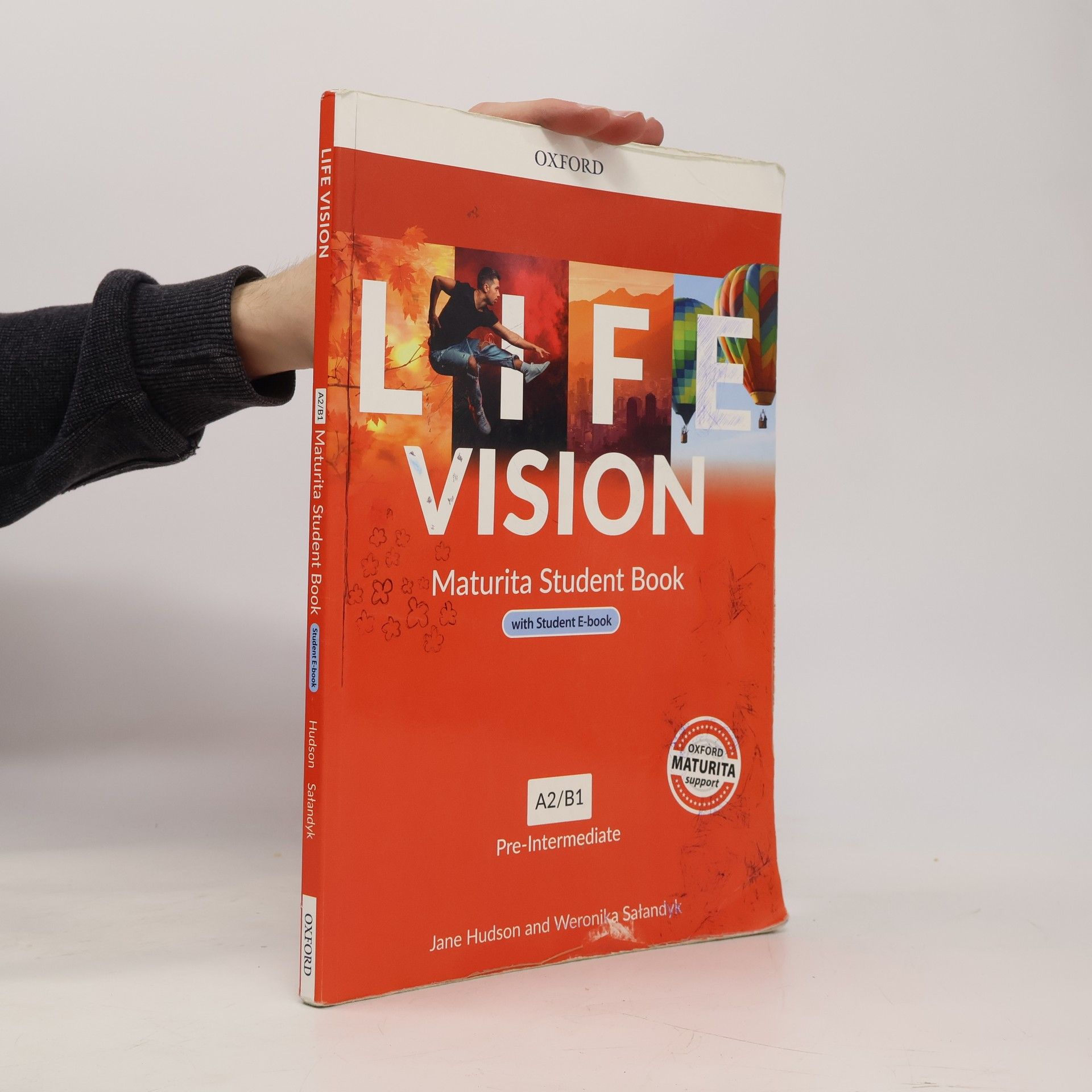 Life vision A2/B. Maturita Student Book