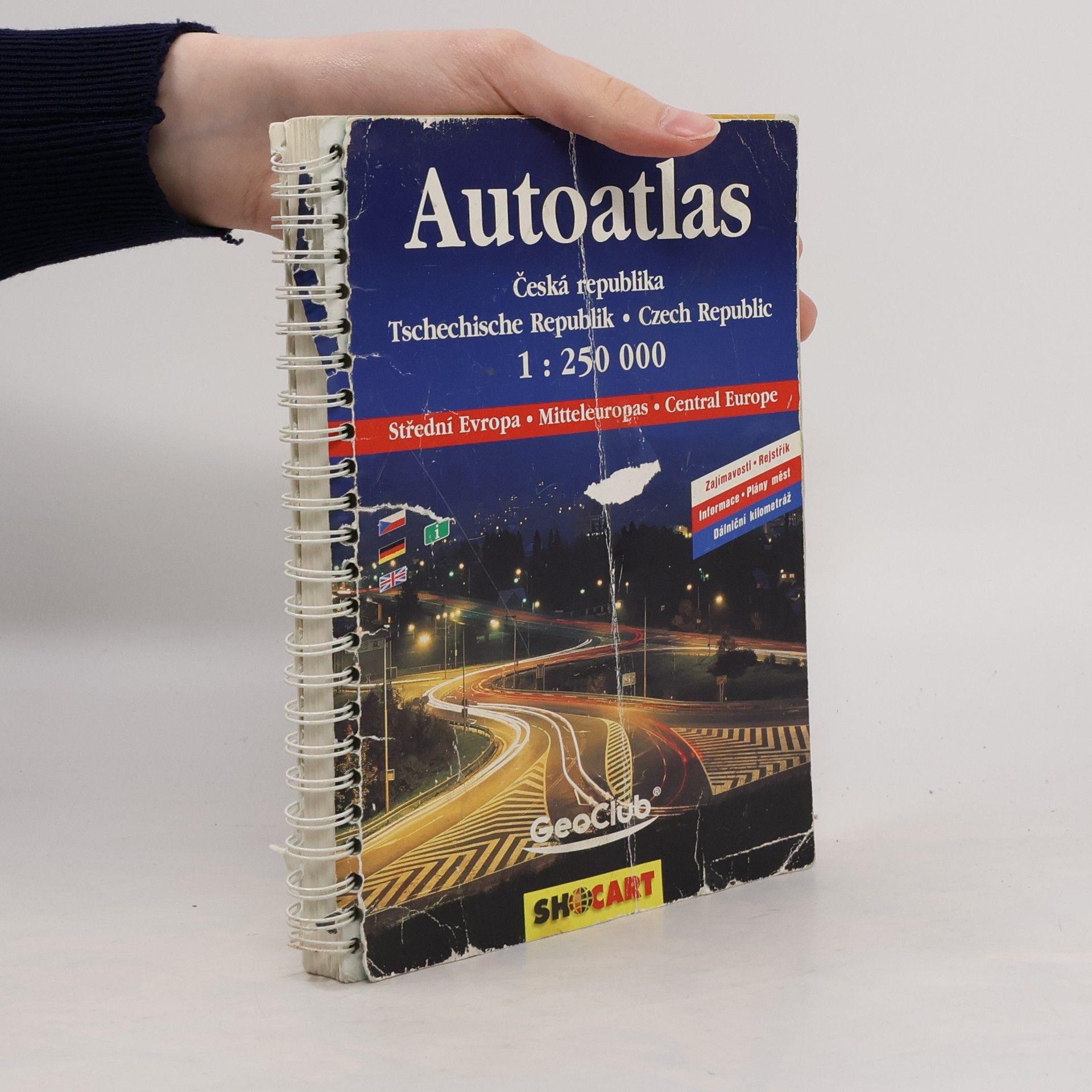 SH Ocart (firma) Autoatlas Česká republika 1:250^000 : Střední Evropa 1:800^000 : plány měst, rejstříky sídel