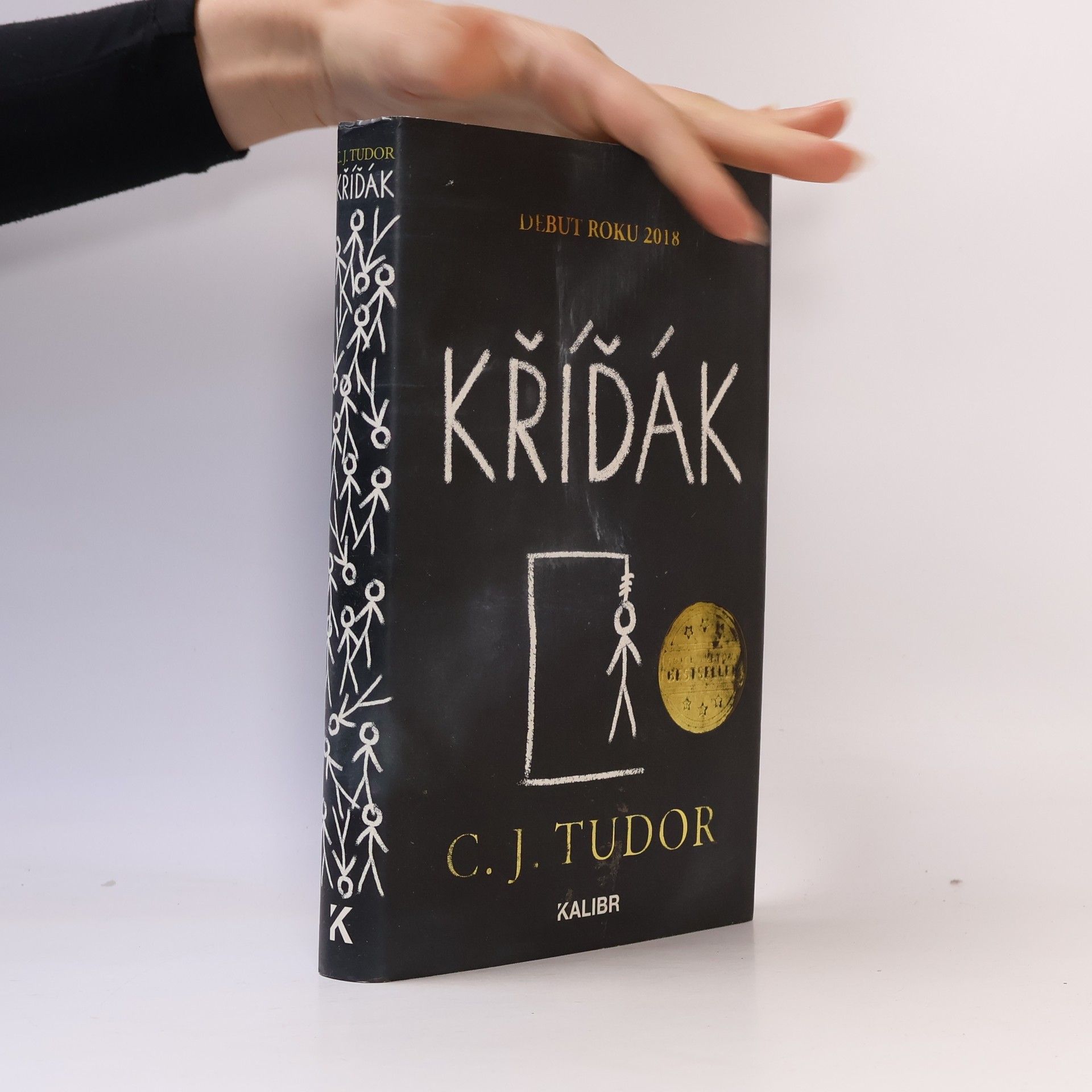 C.J. Tudor Kříďák
