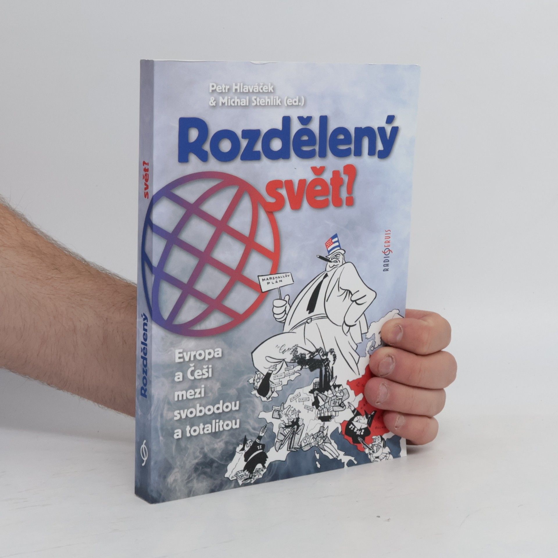 Petr Hlaváček Rozdělený svět