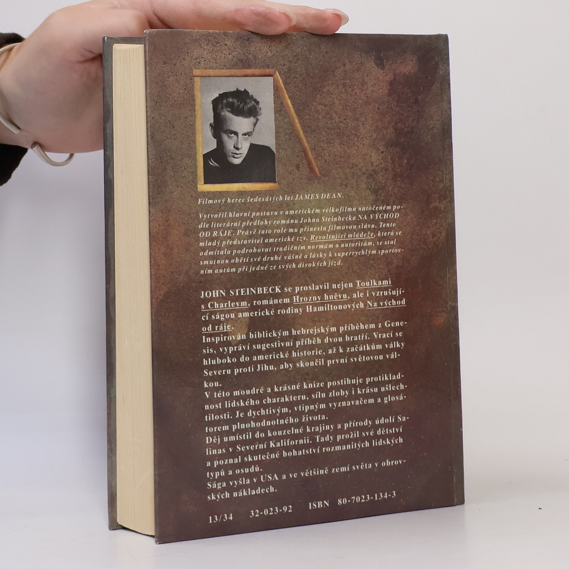 John Steinbeck Na východ od ráje
