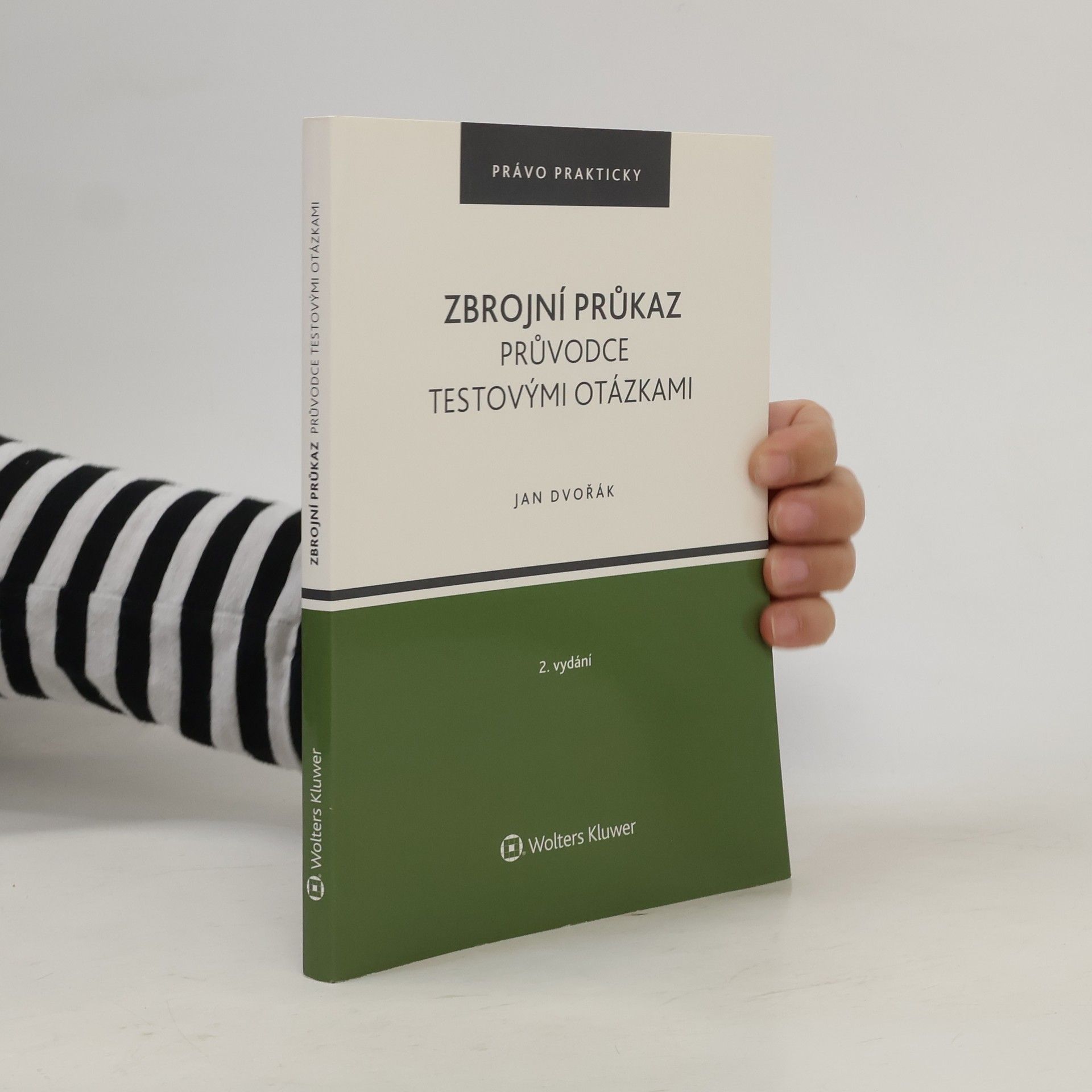 Jan Dvořák Zbrojní průkaz : průvodce testovými otázkami
