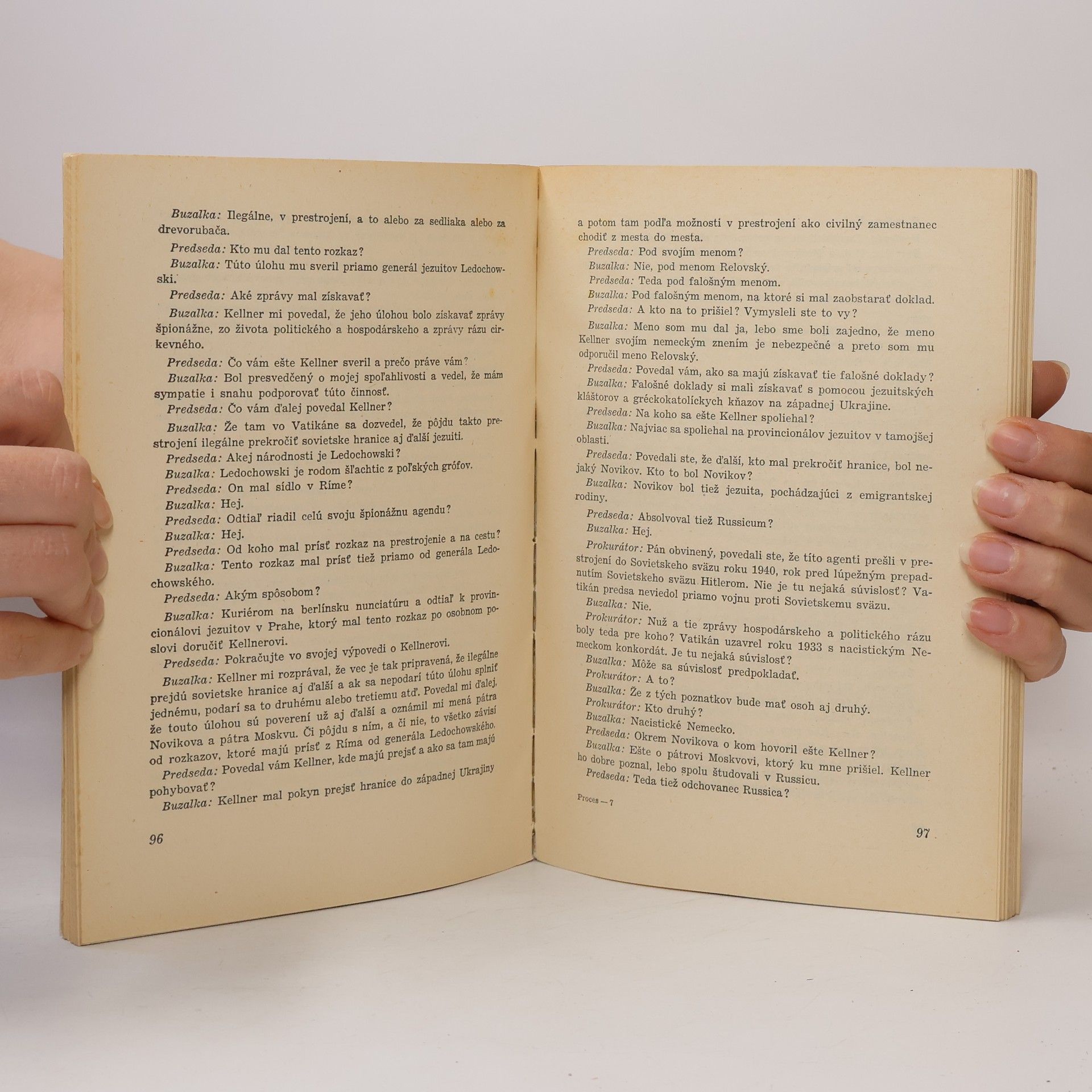 Autorenkollektiv Proces proti vlastizradným biskupom Vojtašákovi, Buzalkovi, Gojdičovi