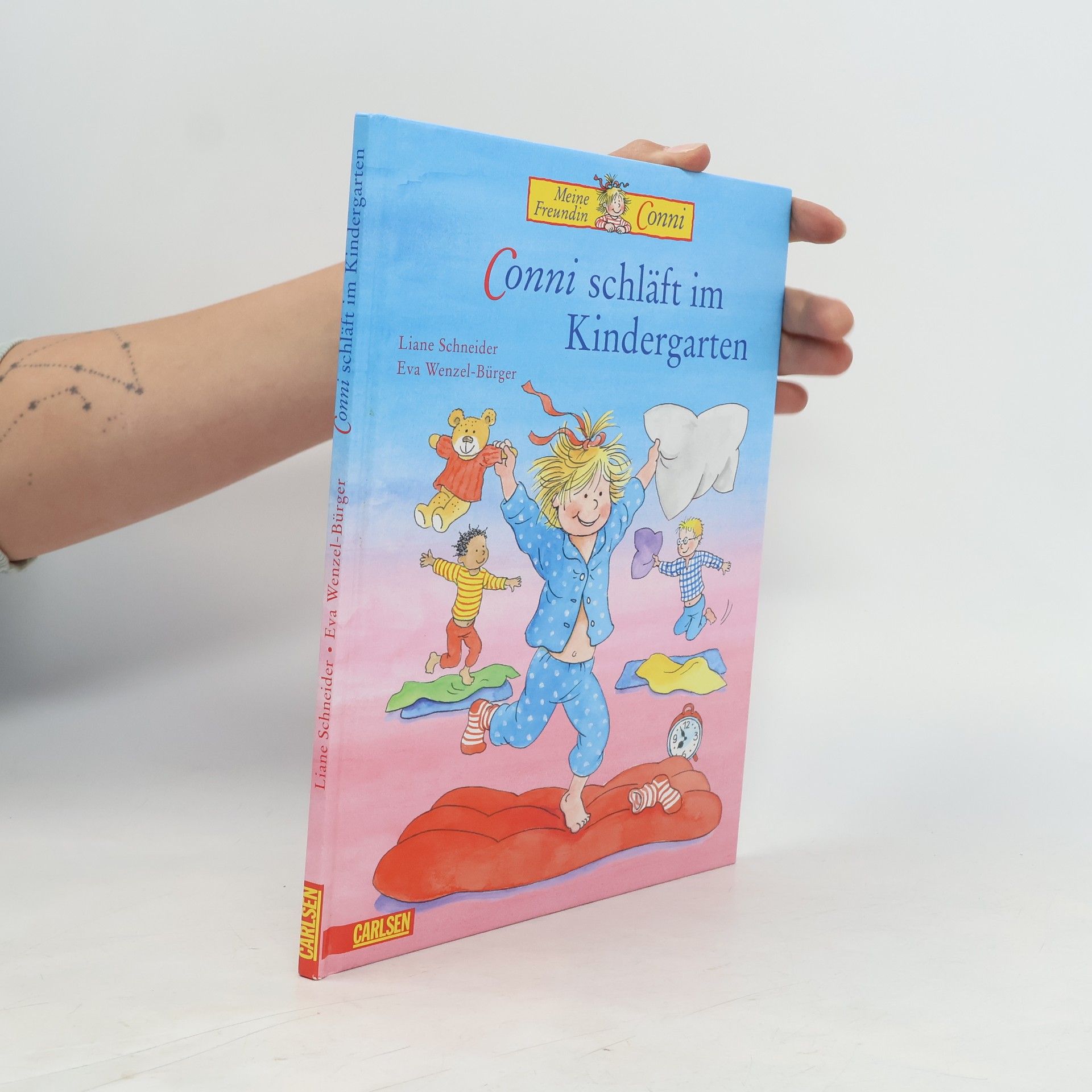 Lianne Schneider Conni schläft im Kindergarten