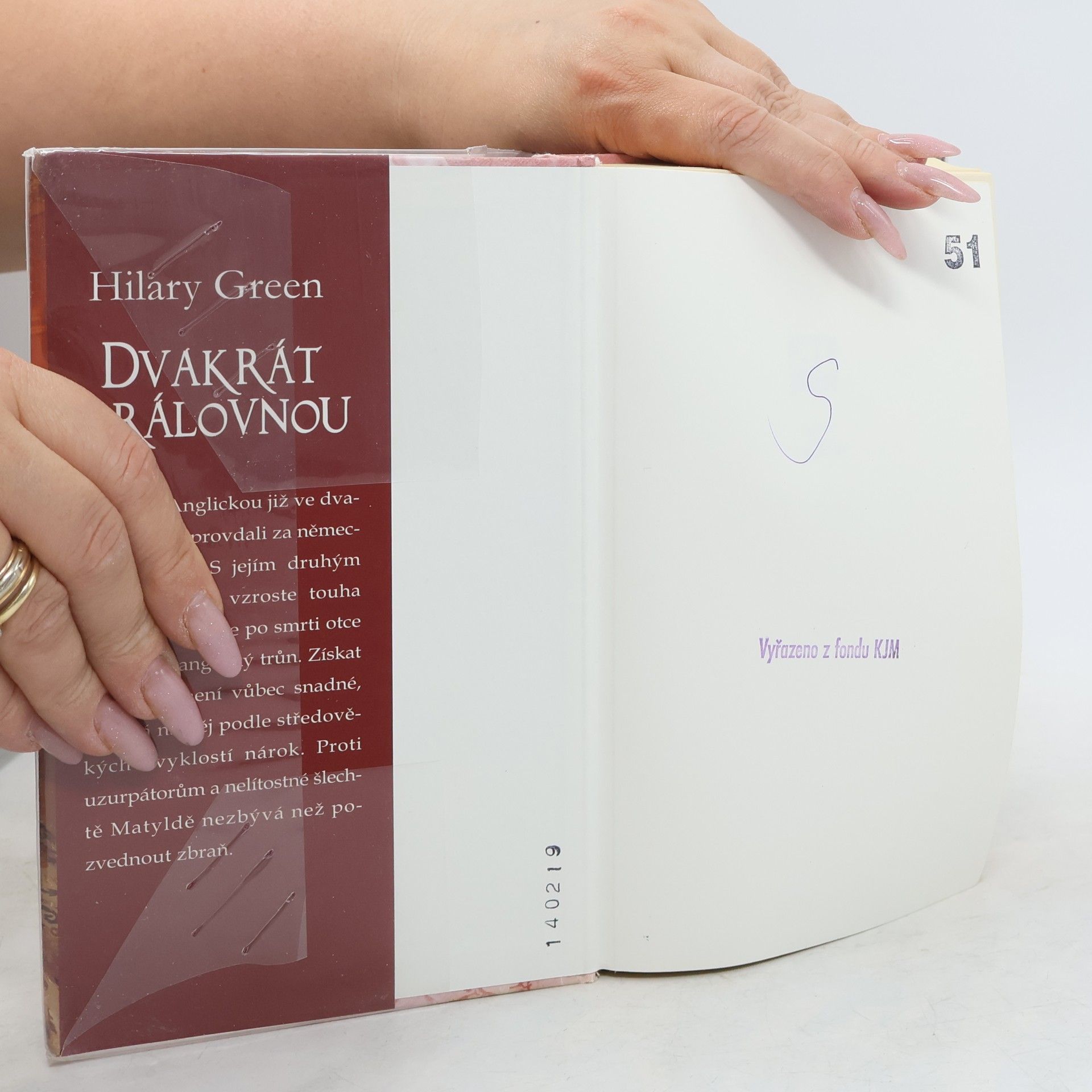 Hilary Green Dvakrát královnou